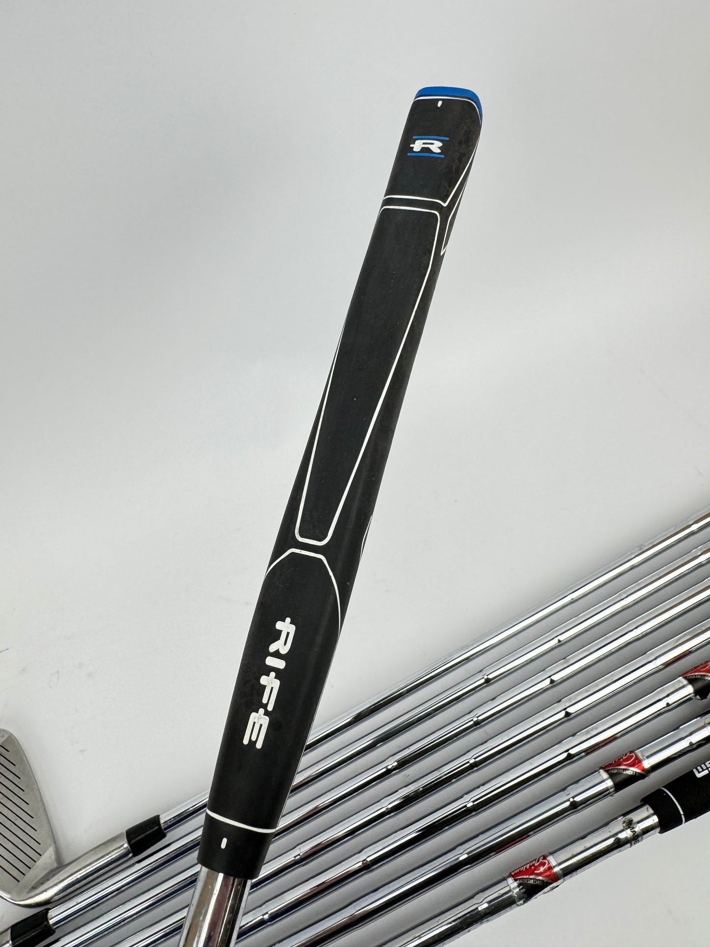 Mens Golf Package Set Jack Nicklaus Regular Flex /Right /New Grips /Bag /32203
