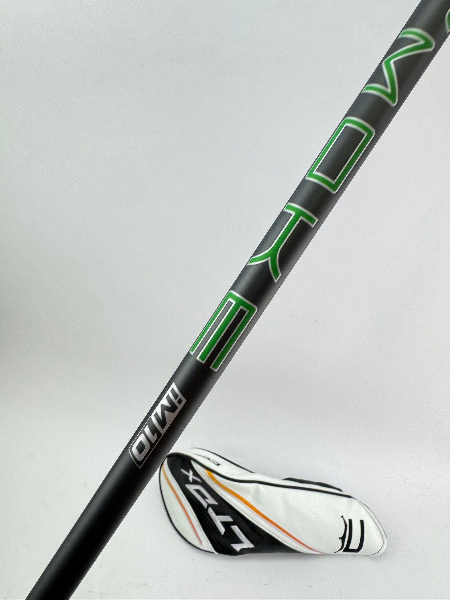 Cobra LTDx Max Driver 10.5* Hzrdus Smoke 5.5 Regular Graphite /Left Hand /27103