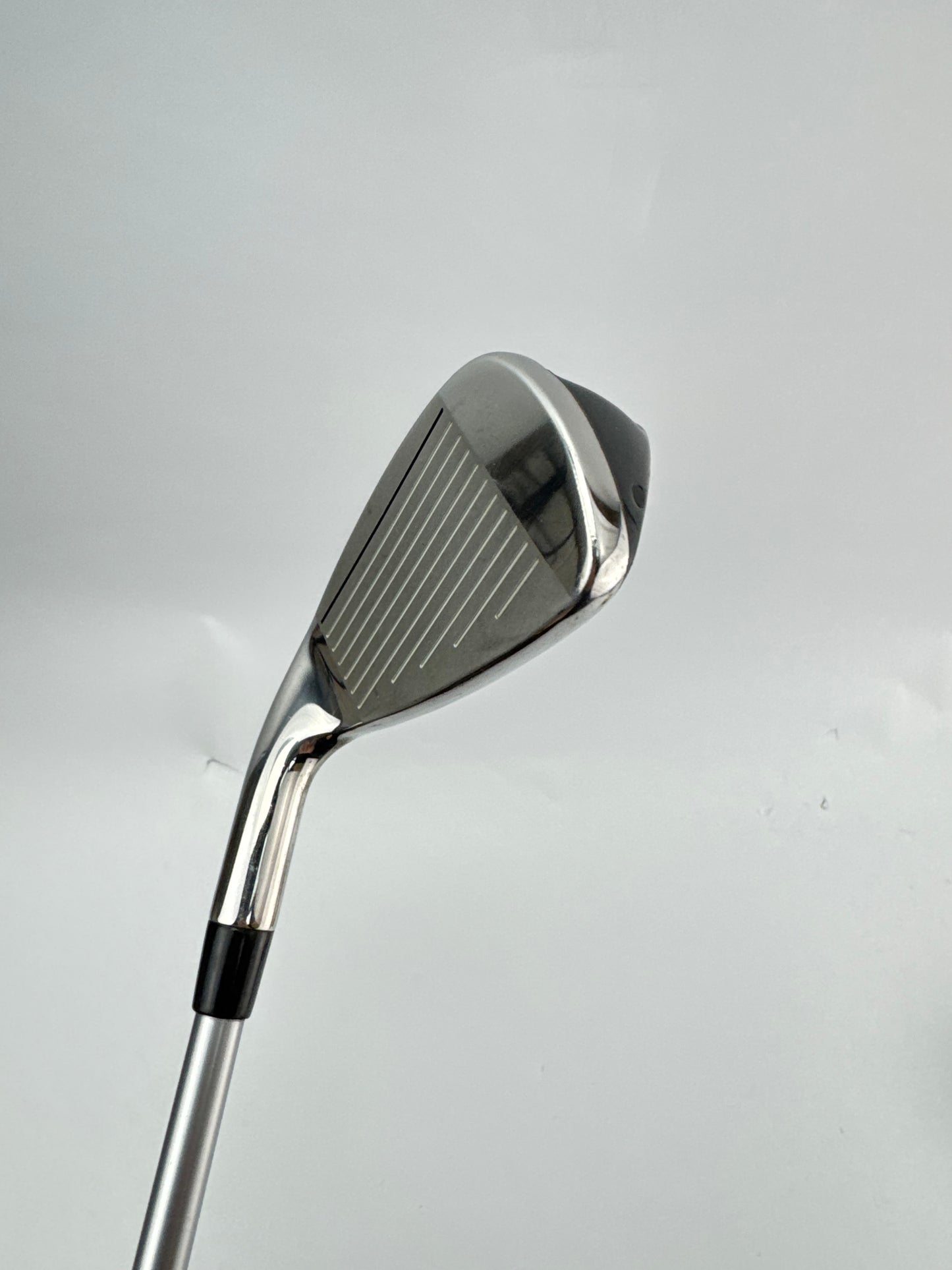 Wilson Launchpad 4 Iron 21* Aldila Rogue 75 Regular Graphite /Right /27810