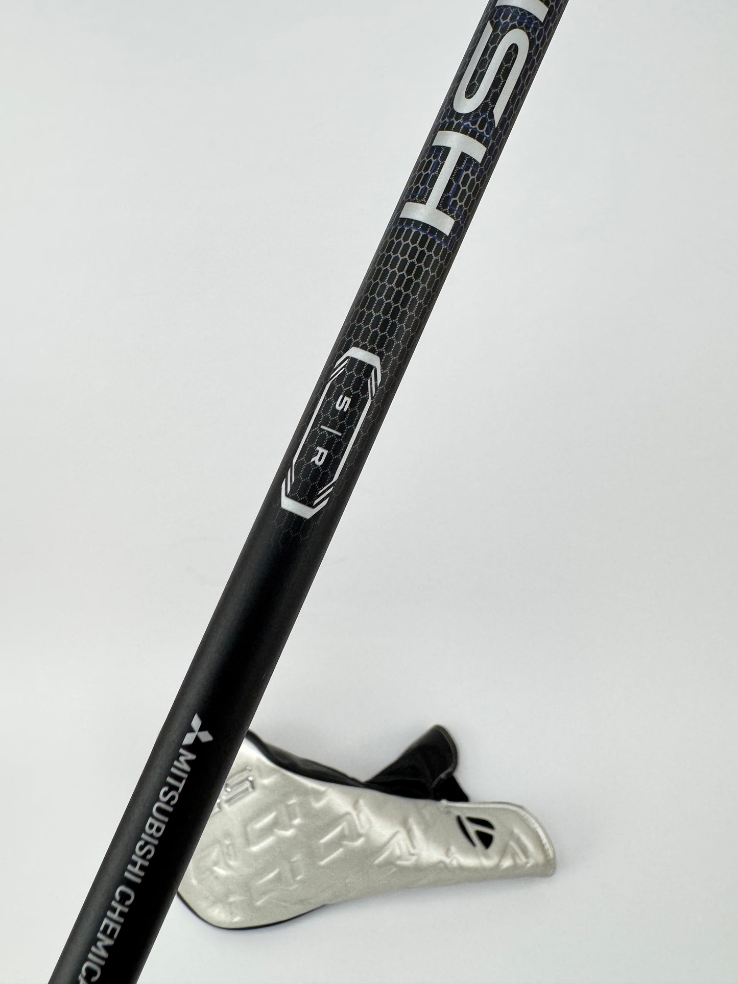 Taylormade Qi35 Driver 12* Vanquish 5-R Regular /Right Handed /Headcover /34416