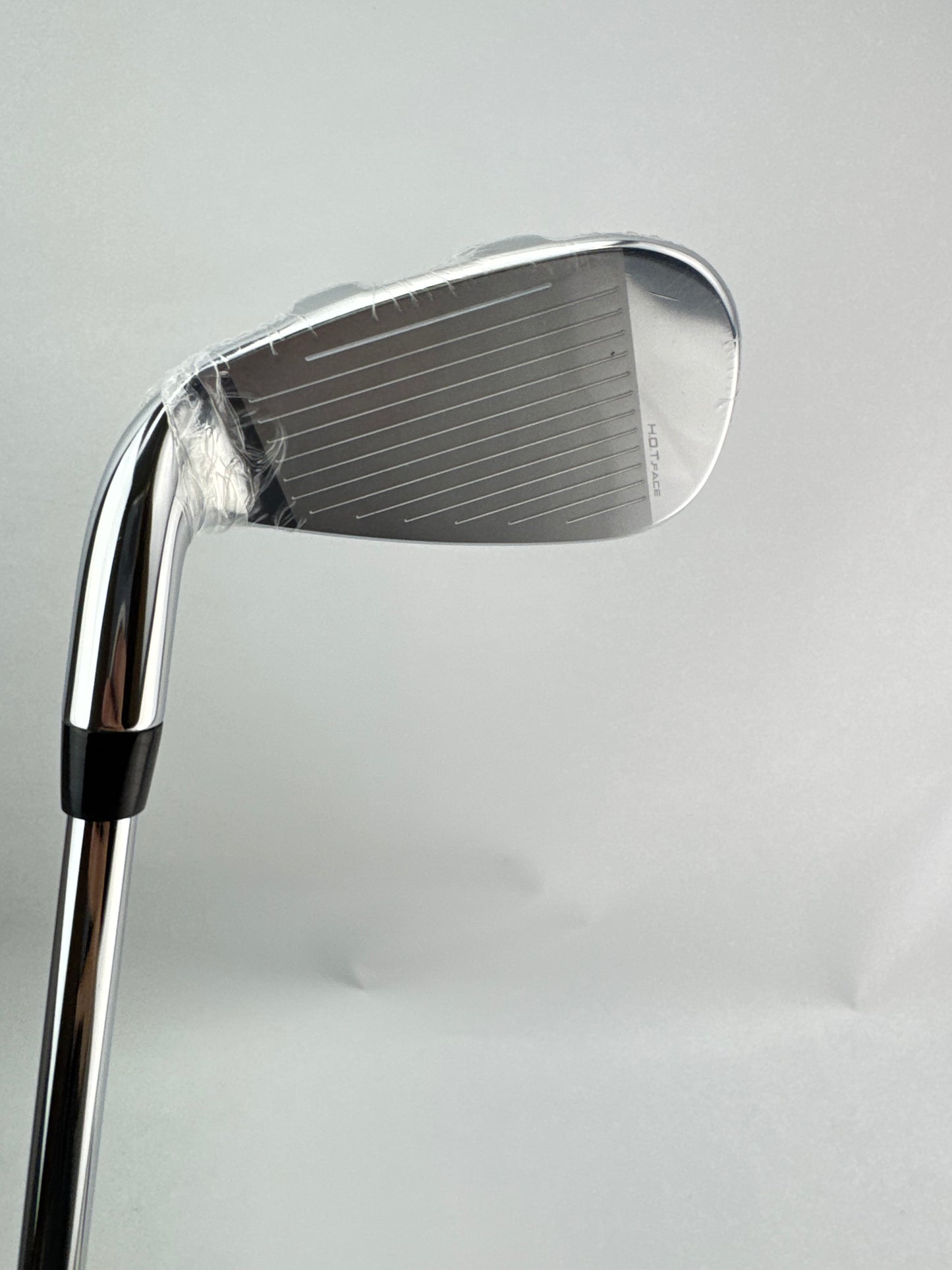 Cobra T Rail 8 Iron Combo Hybrid KBS Tour 90 Regular Steel /Right /New /29365