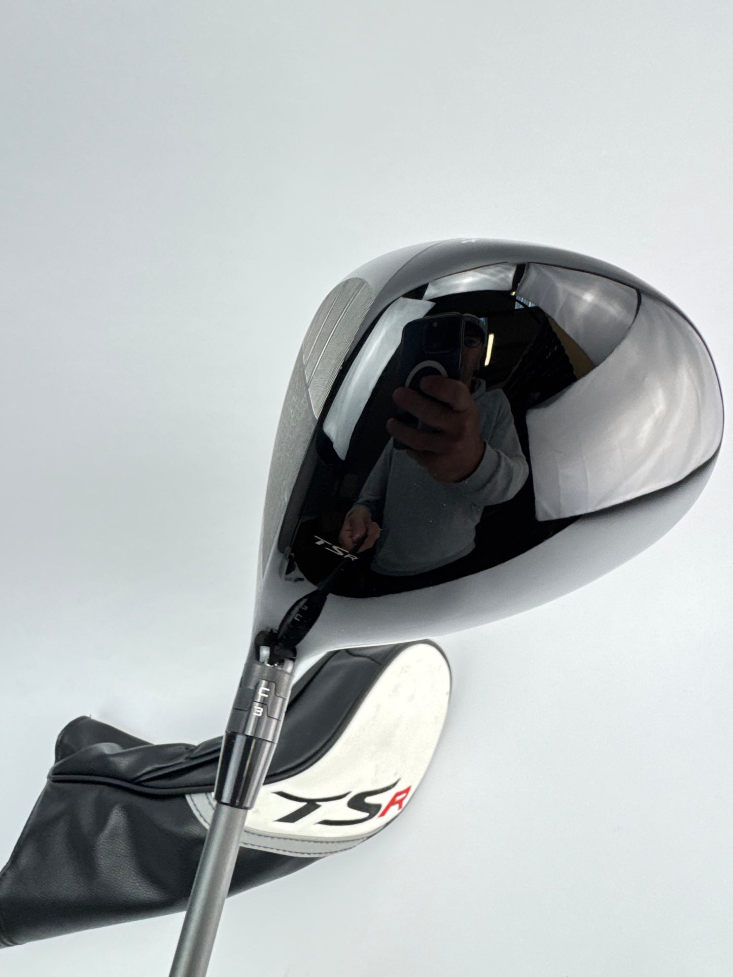 Titleist TSR3 Driver 10* Hzrdus Smoke 5.5 60G Regular Graphite /Headcover /28550