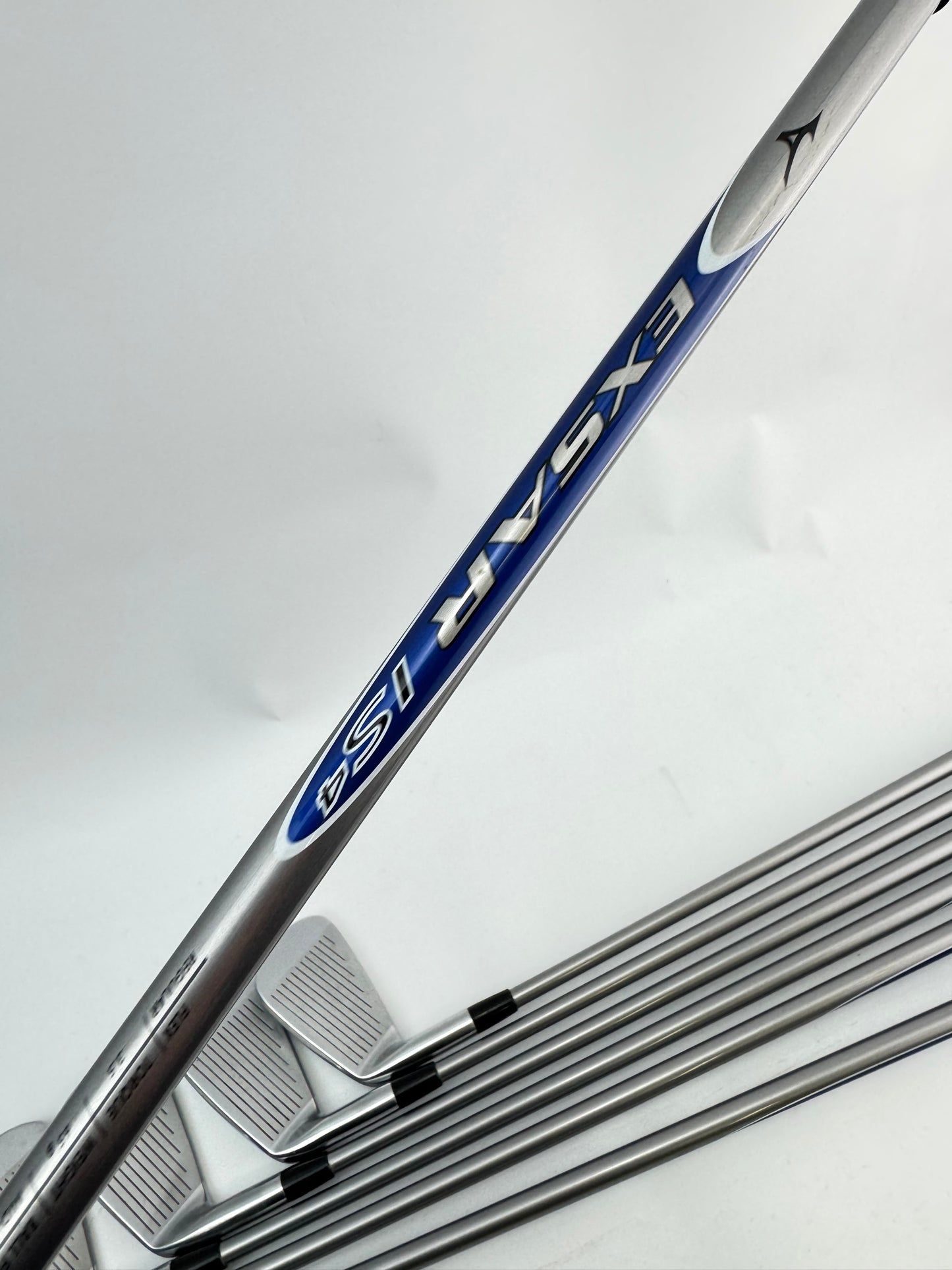 Mizuno MX200 Irons 4-PW Regular Flex Graphite /Right Handed /New Grips /30173