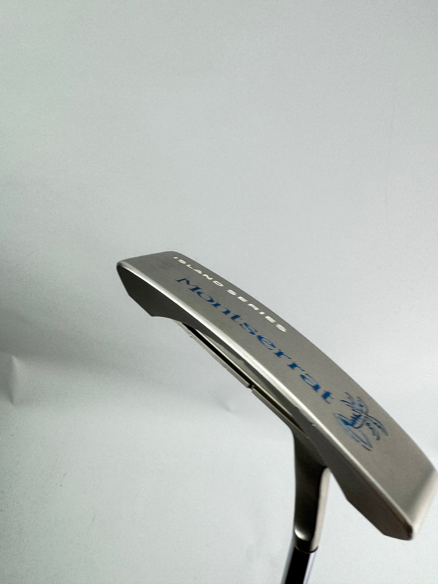 Rife Island Series Putter Montserrat 33.5” Blade /Right Handed /New Grip /29787
