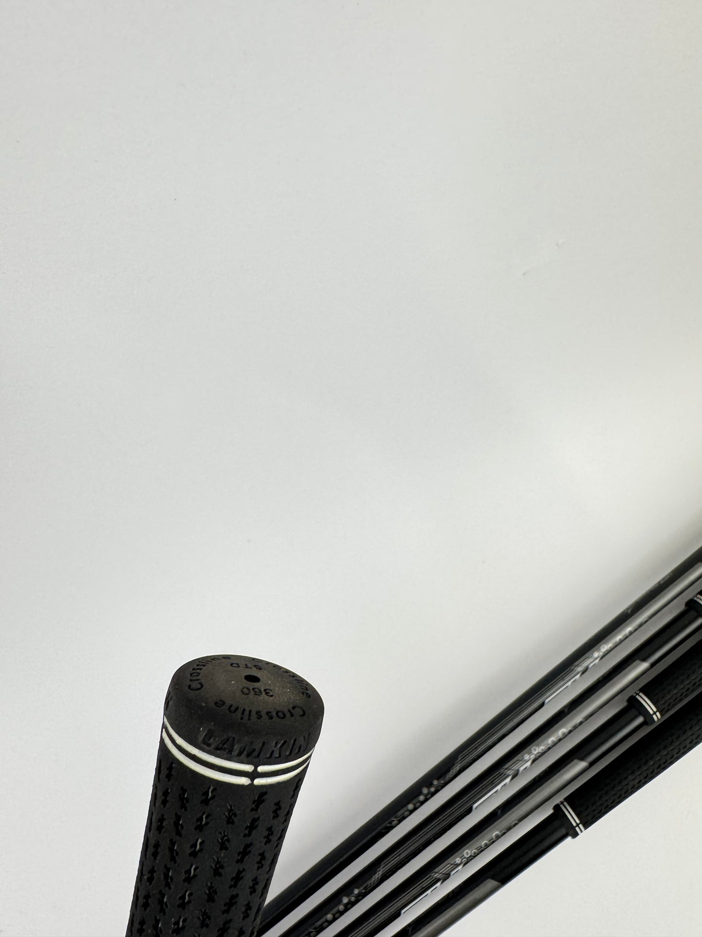 Cleveland XL Halo Irons 6-PW FullFace Helium F2 Senior Graphite /Right /33013