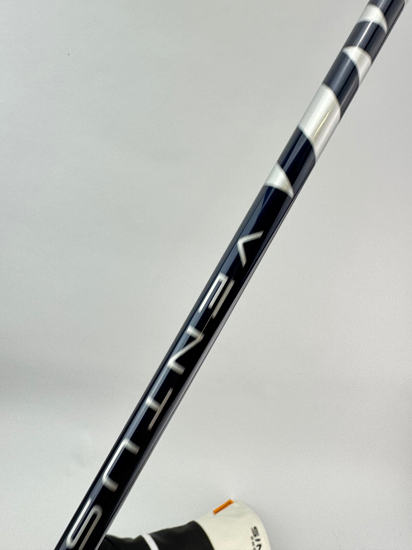 Takomo Ignis D1 Driver 9* Ventus Blue 6-X Extra Stiff Graphite /Headcover /28872