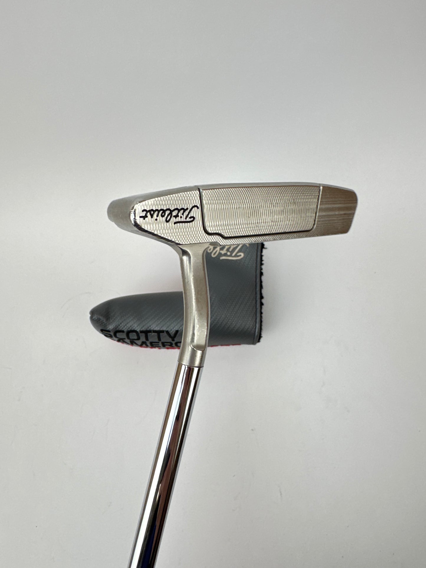 Scotty Cameron Select Newport 2.5 Putter 34.5” Right Handed /Headcover /33392