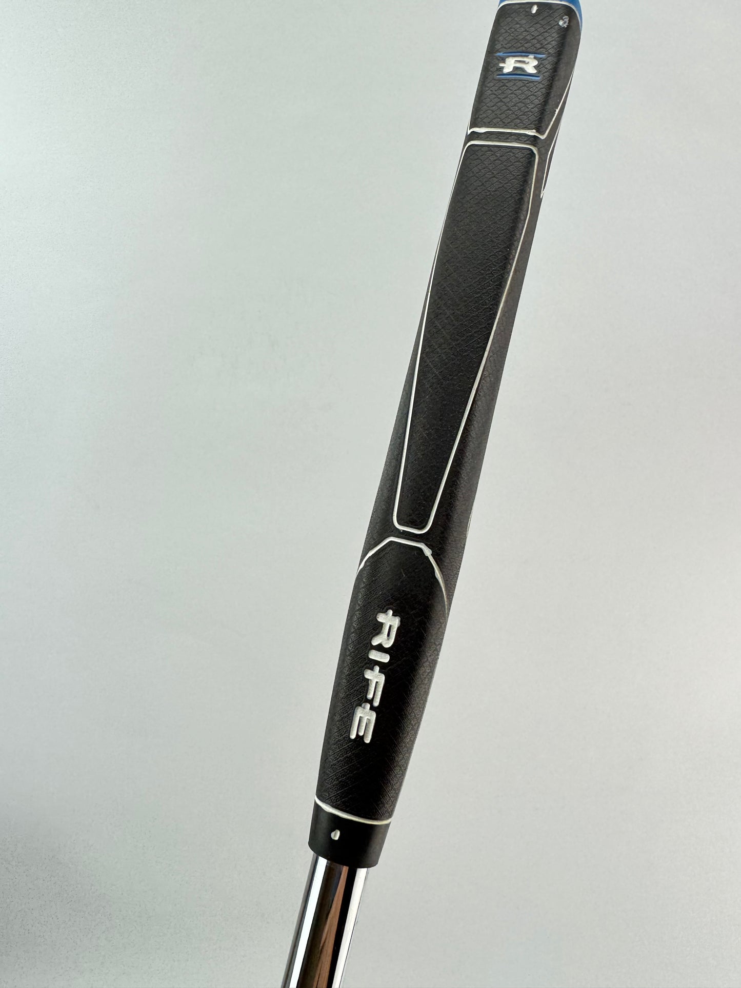 Odyssey White Steel Putter #2 Blade Heel Shafted 35” /Right /New Grip /24386