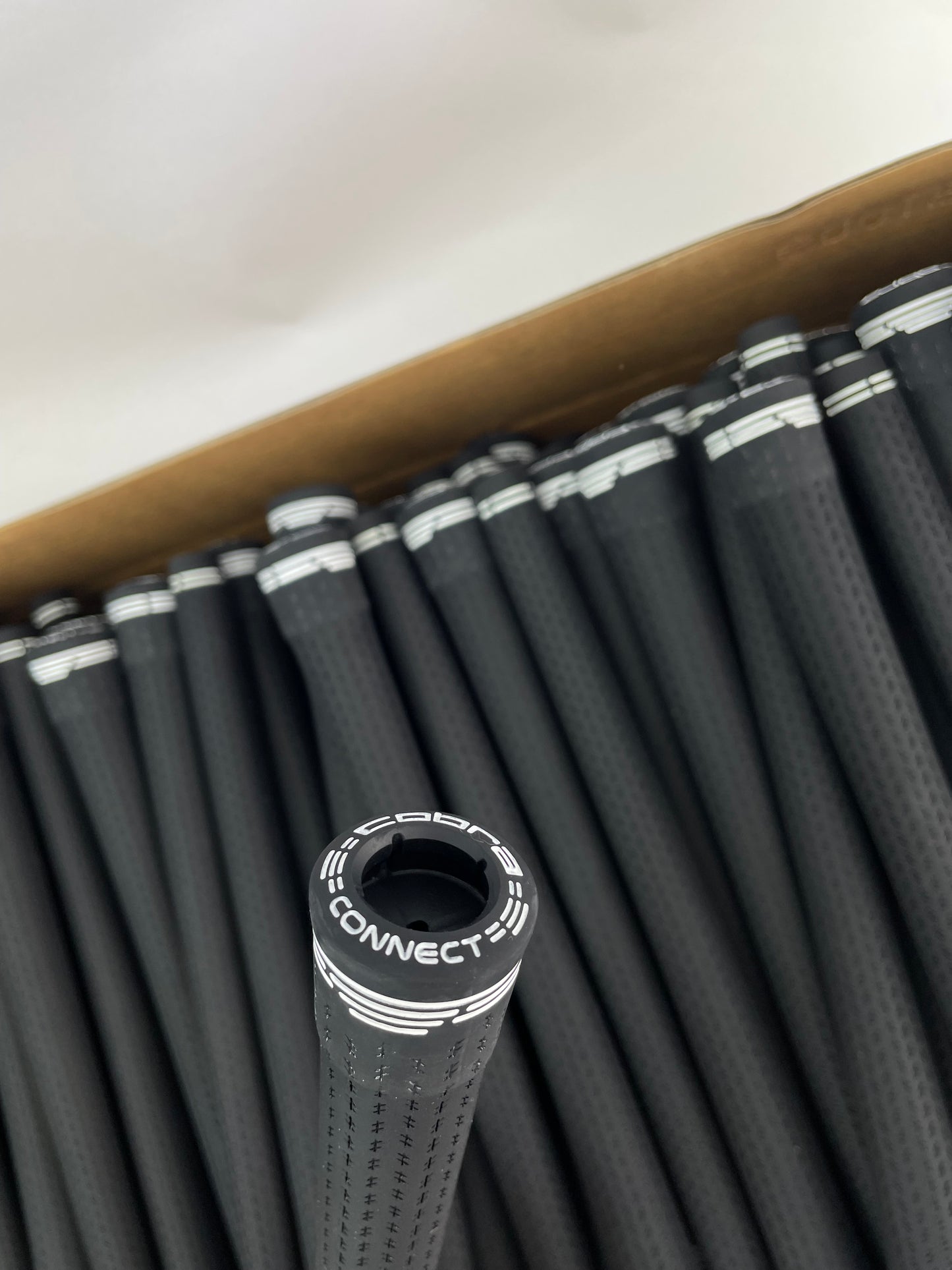 Lamkin Cobra Golf Grips Full Box (150) Black /Arccos Compatible /Brand New/29941