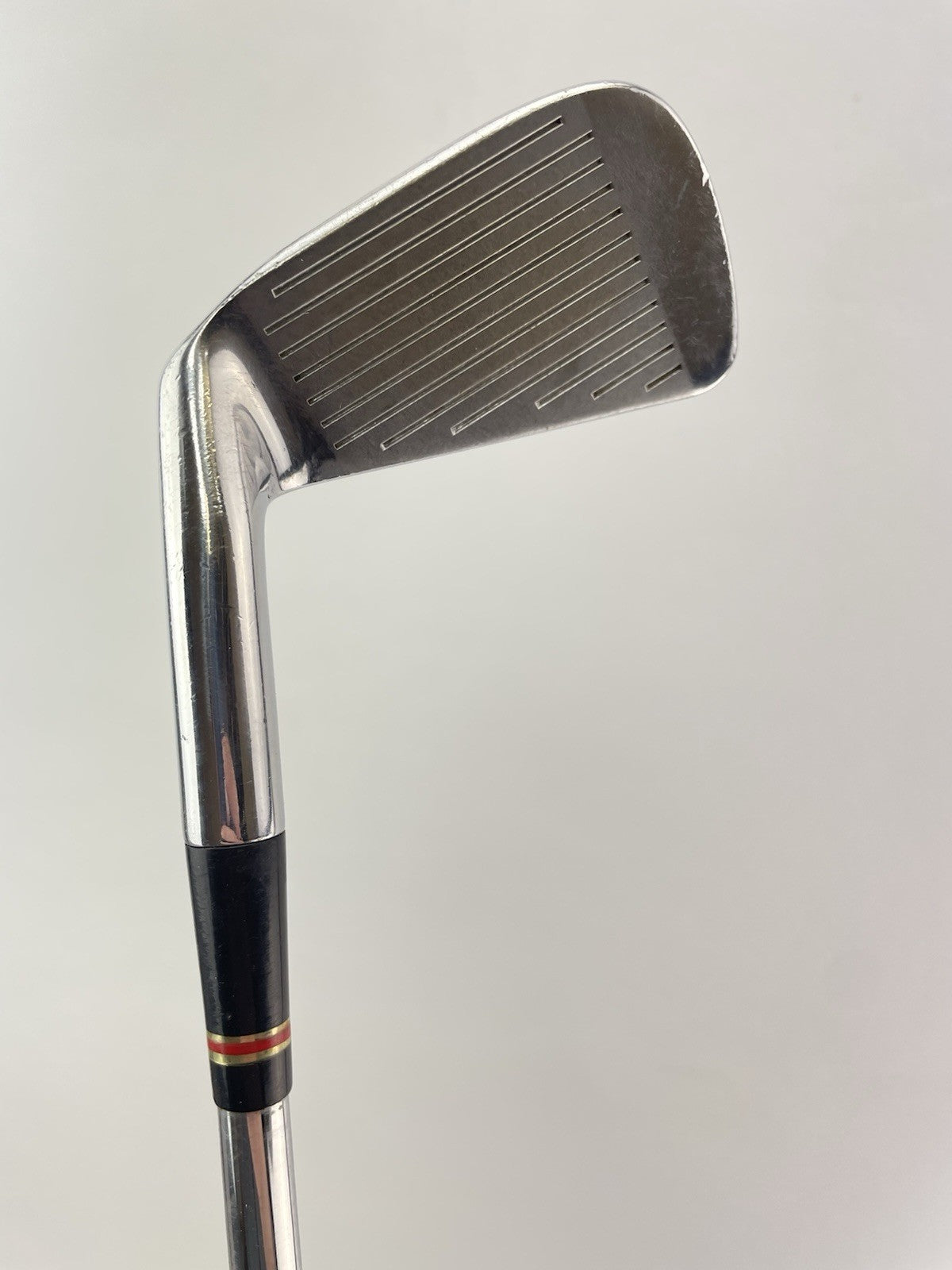 Wilson Staff 5 Iron Fluid Feel R500 Regular Flex Steel /Right /New Grip /259938