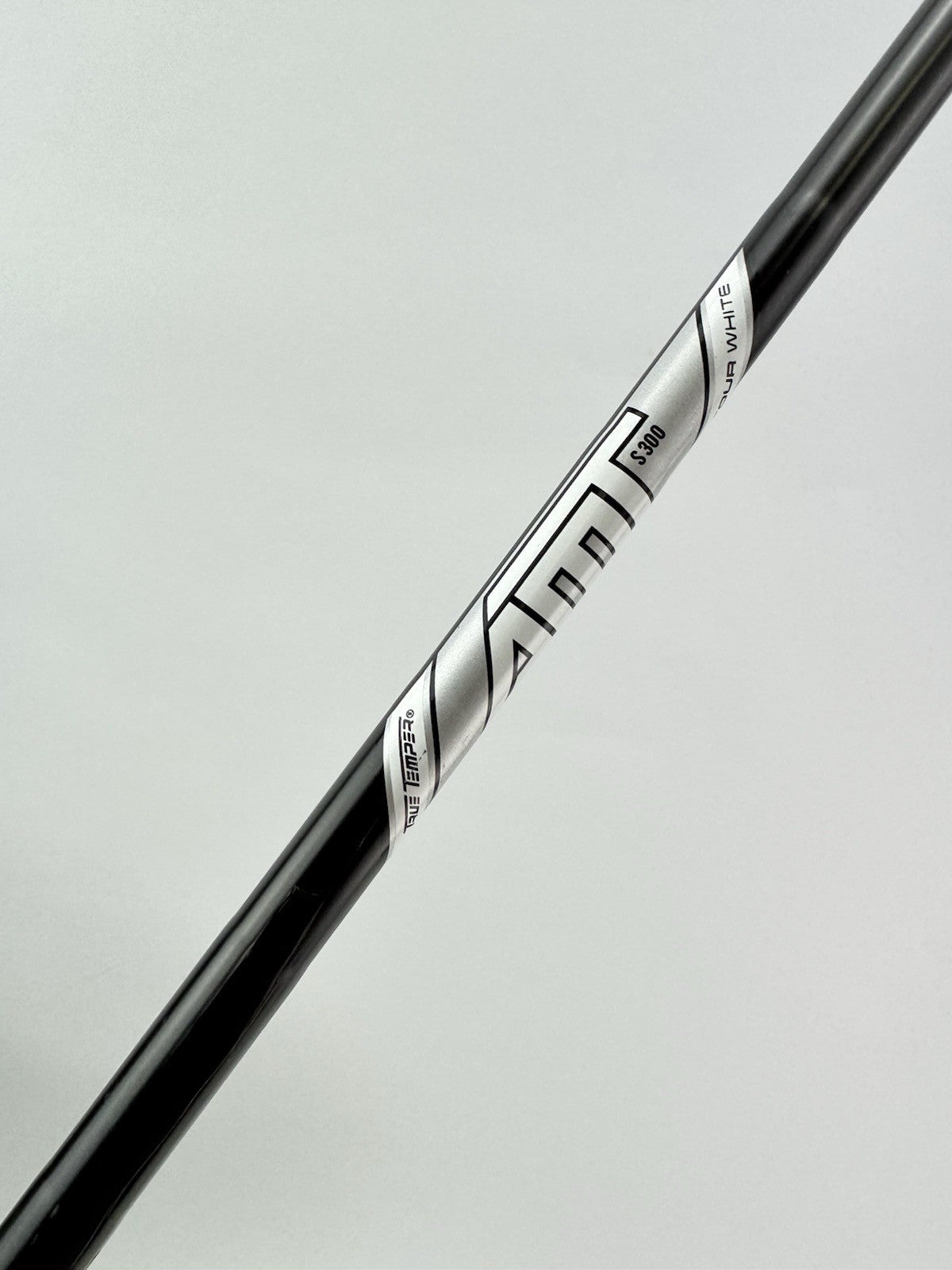 AMT Tour White Iron Shaft S300 Stiff Steel Blackout 35.625” 0.355 Tapered /285741