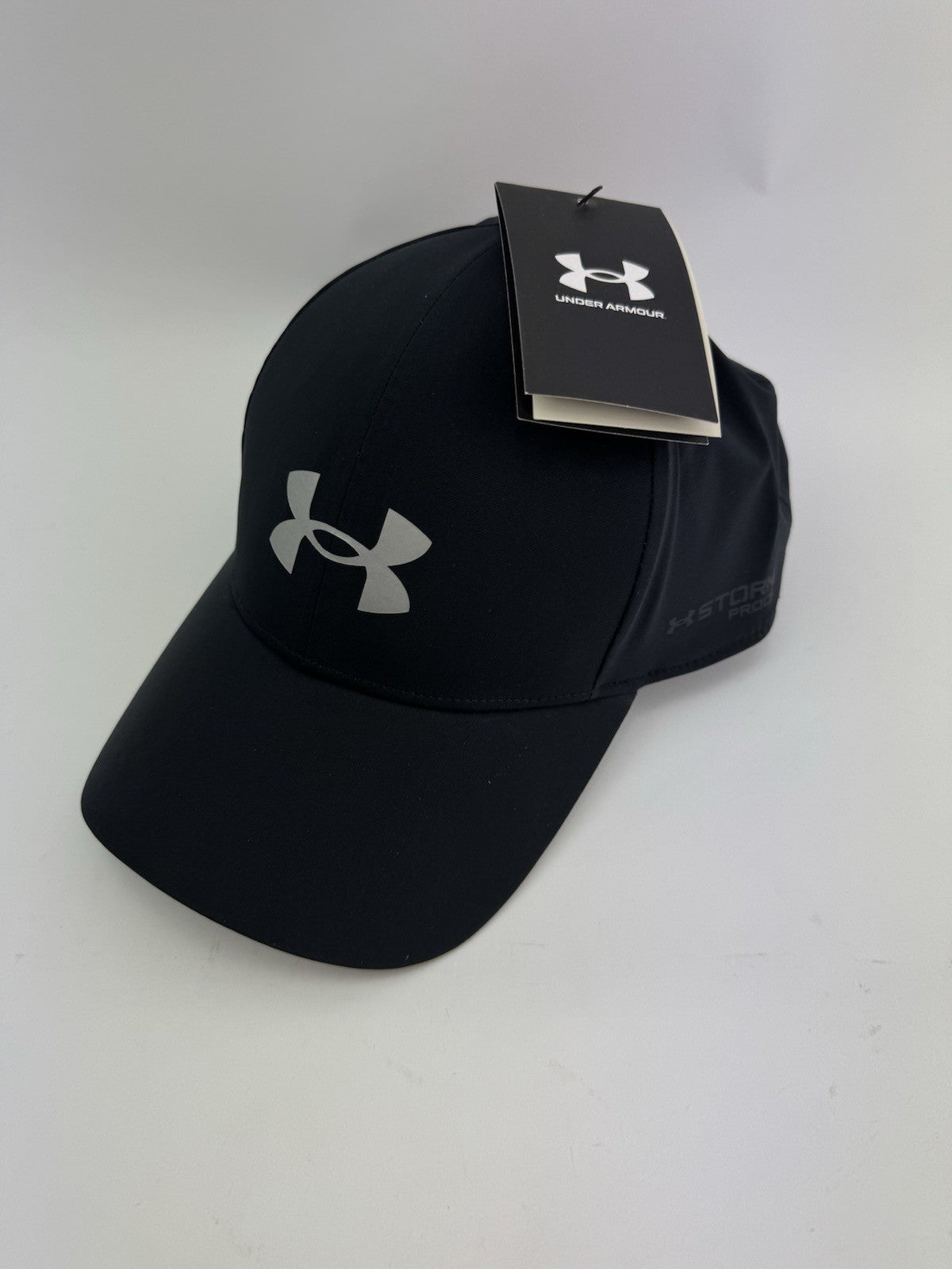 Under Armour Golf Cap Hat Storm Proof Rain Hat /M/L /New /294770