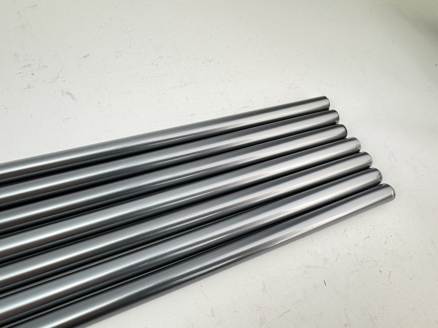 Matrix Iron Shaft Set (7) White Tie Regular Graphite 42” /0.370 Parallel /216935