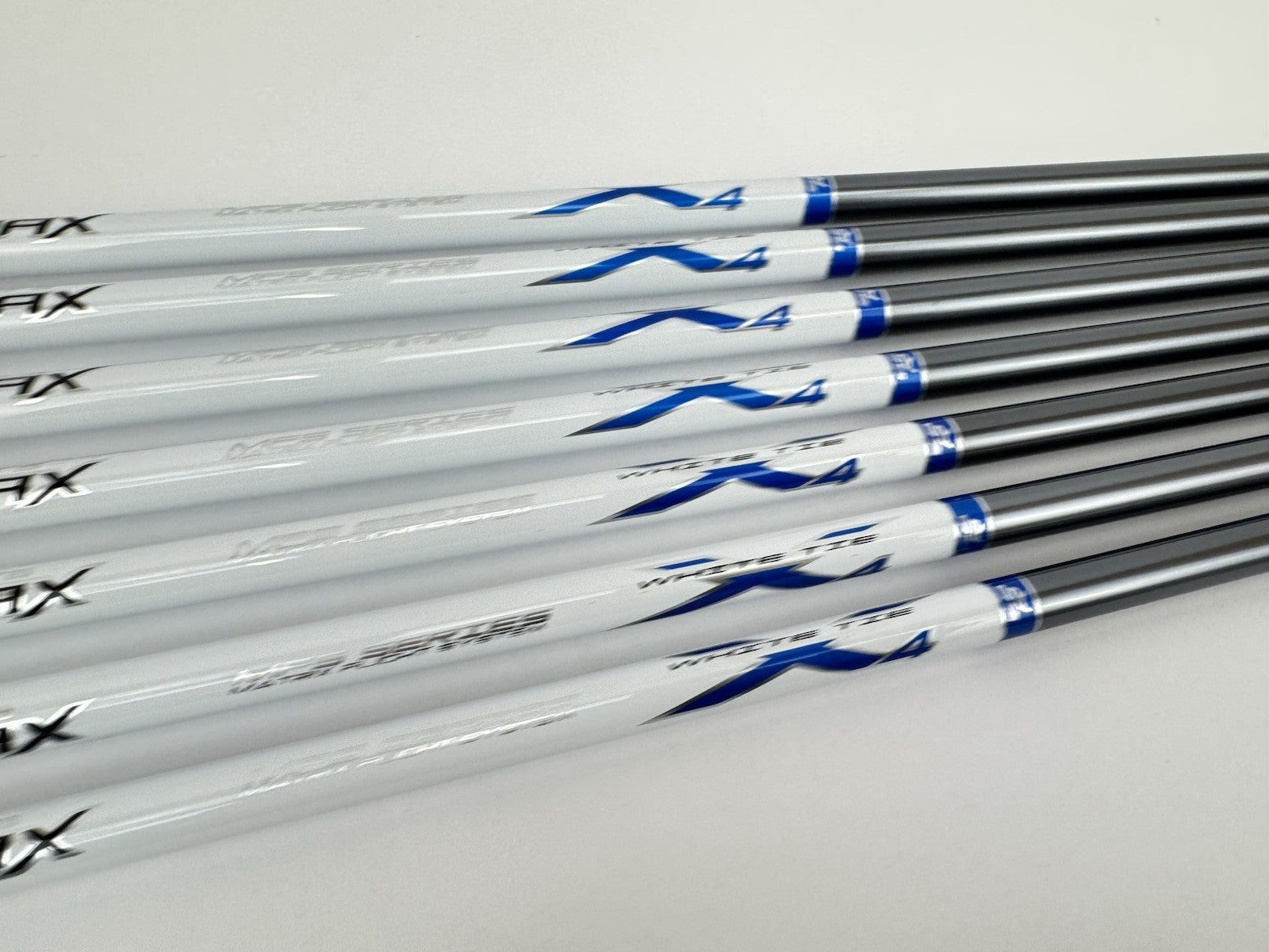 Matrix Iron Shaft Set (7) 4-PW White Tie Regular Graphite/Grips /0.355 /340333