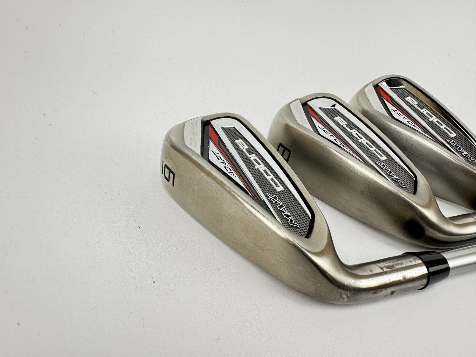 Cobra DS Adapt Max Irons Left Handed 6,8+PW Aldila Rogue Regular Graphite /324921