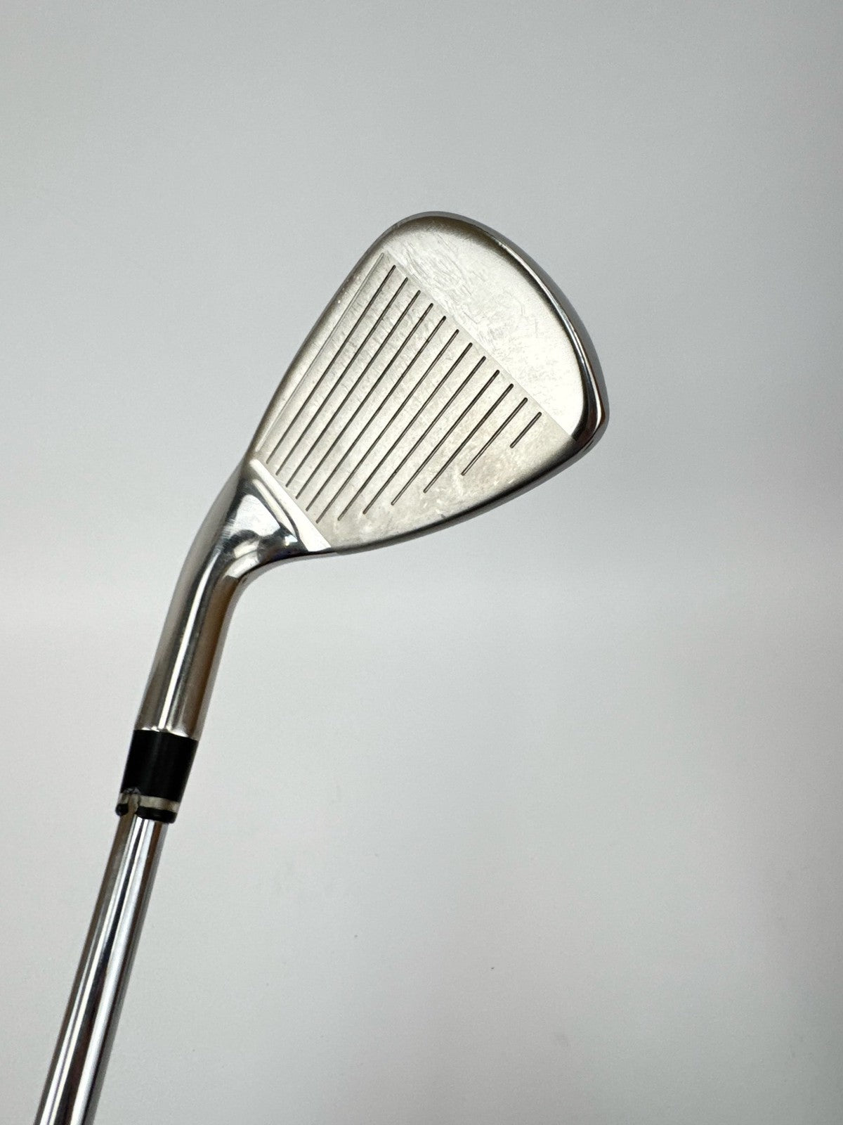 Wilson Staff D9 Pitching Wedge Ultralite Uniflex Steel Right Handed Good/366639