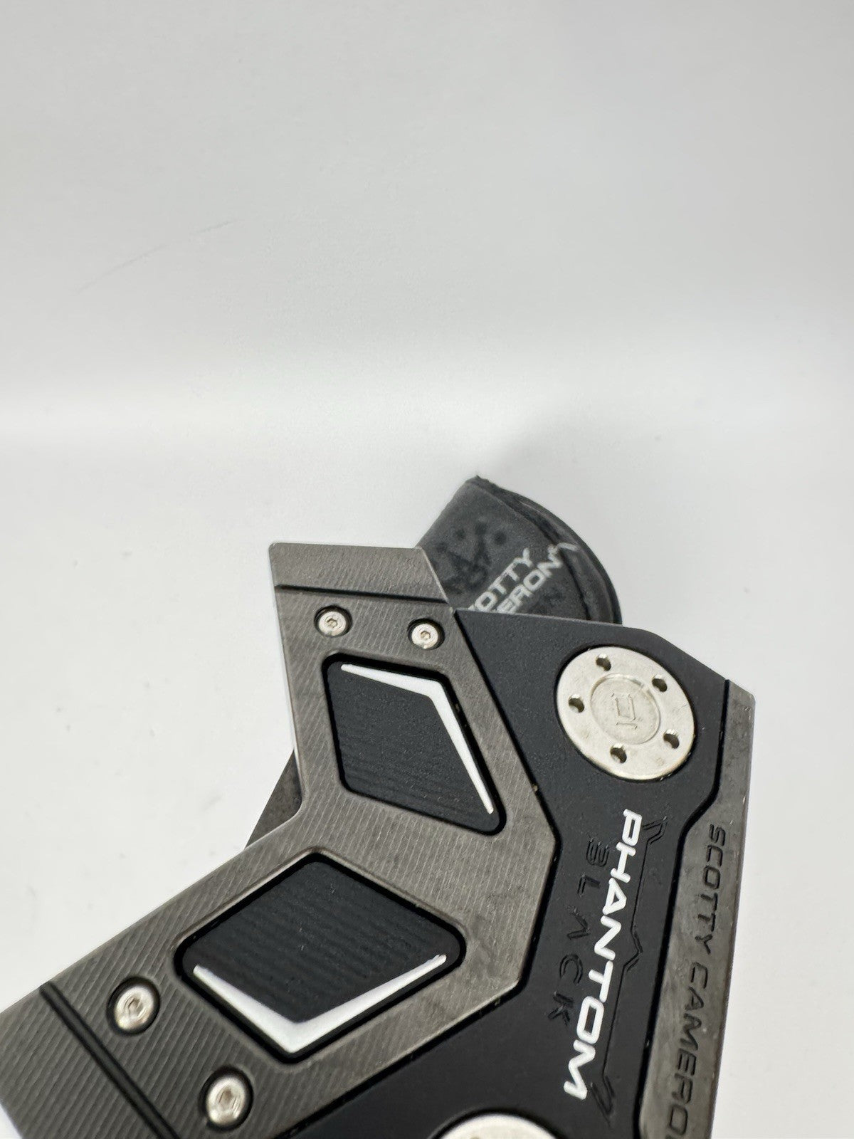 Scotty Cameron Phantom Black 11 Putter 35” /Right Handed /Octogrip /362462