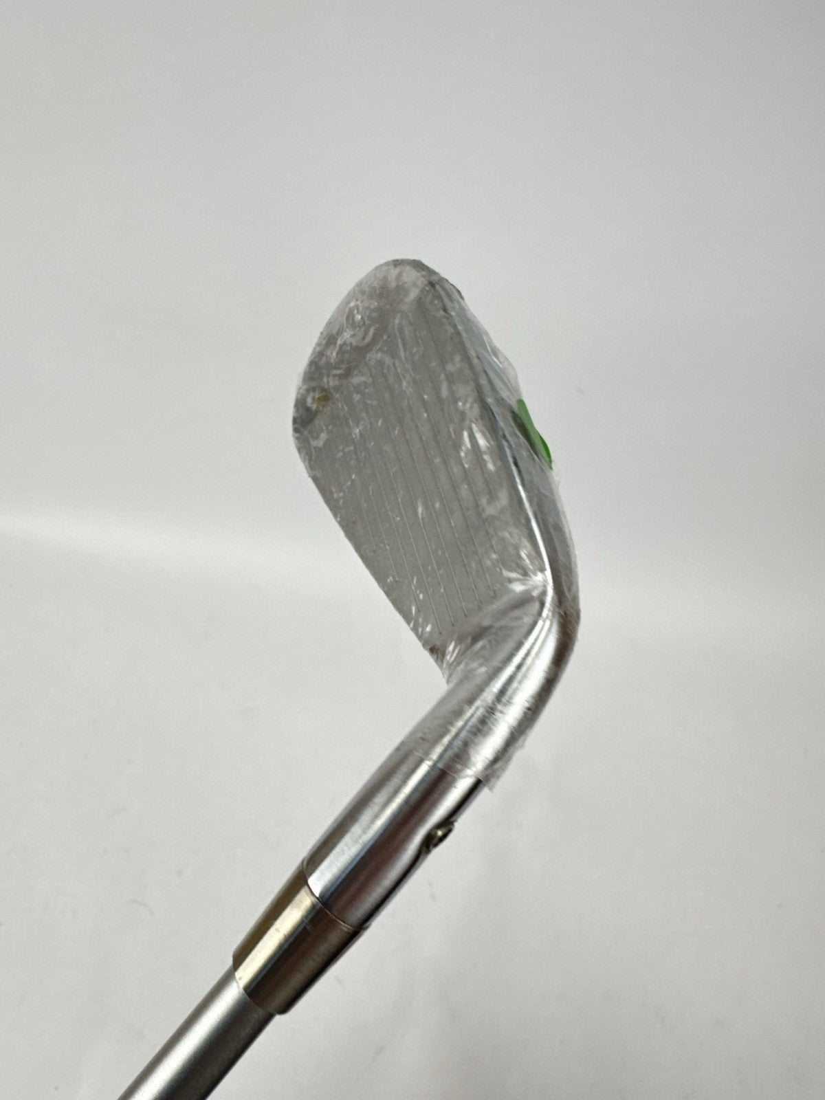 Mizuno Pro 223 7 Iron Left Handed C-taper 105 Regular Steel +1/2” /Demo /364426