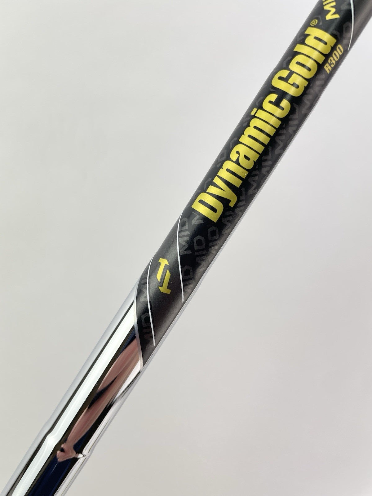 Dynamic Gold Mid 100 Iron Shaft R300 Regular Flex Steel 35” /0.370 /271311