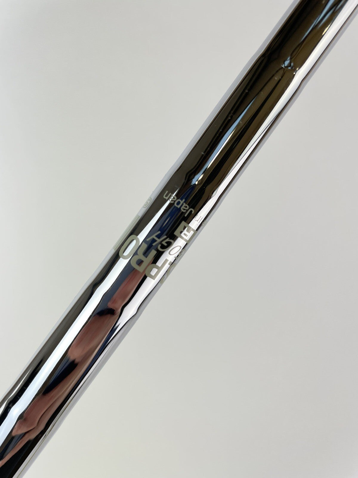 Nippon 950GH Iron Shaft Regular Flex Steel 35.5” /0.355 Tapered/136152