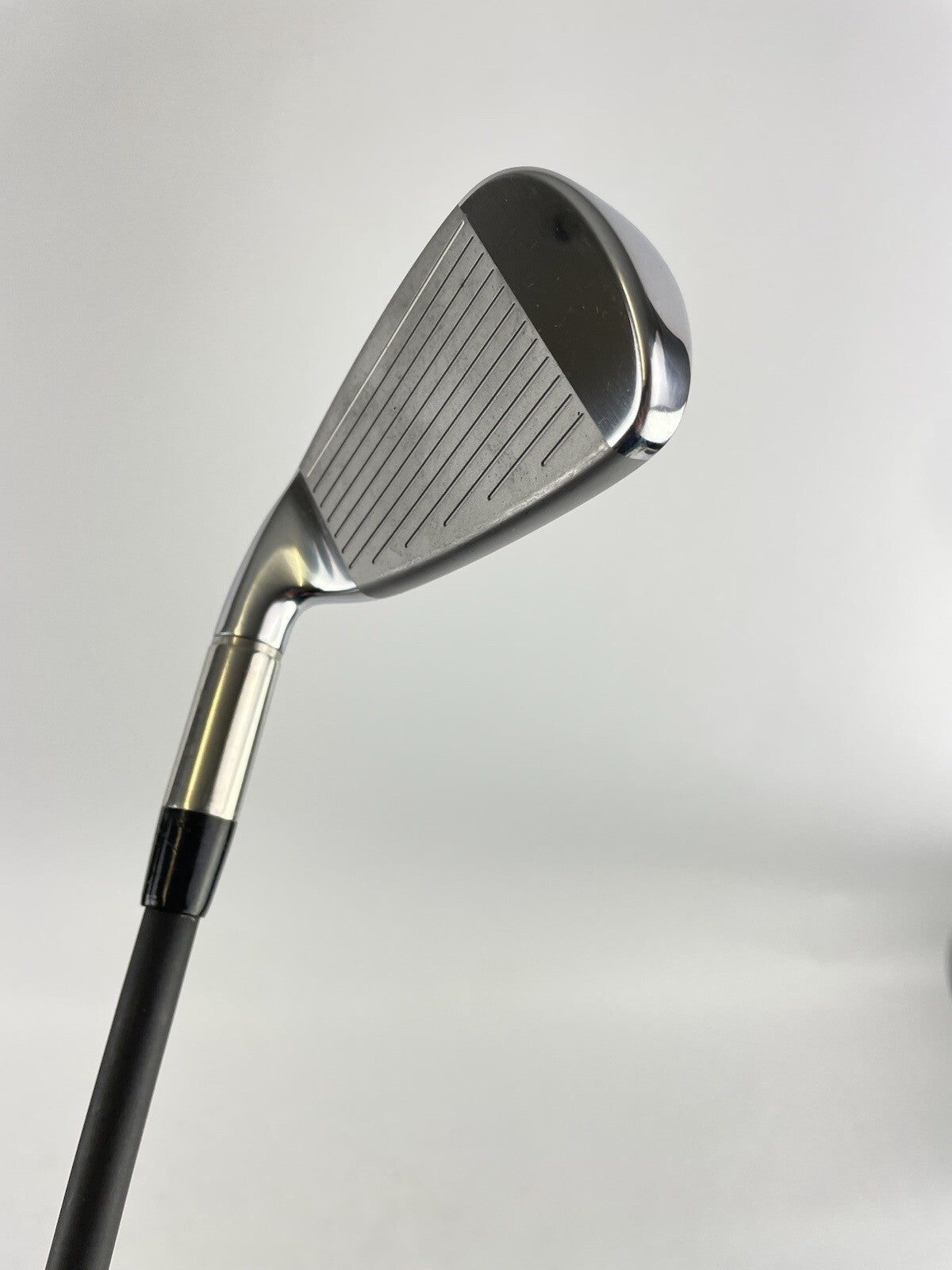 Cleveland 588MT 6 Iron Catalyst 5.5 Regular Graphite /Right /New Grip /921014