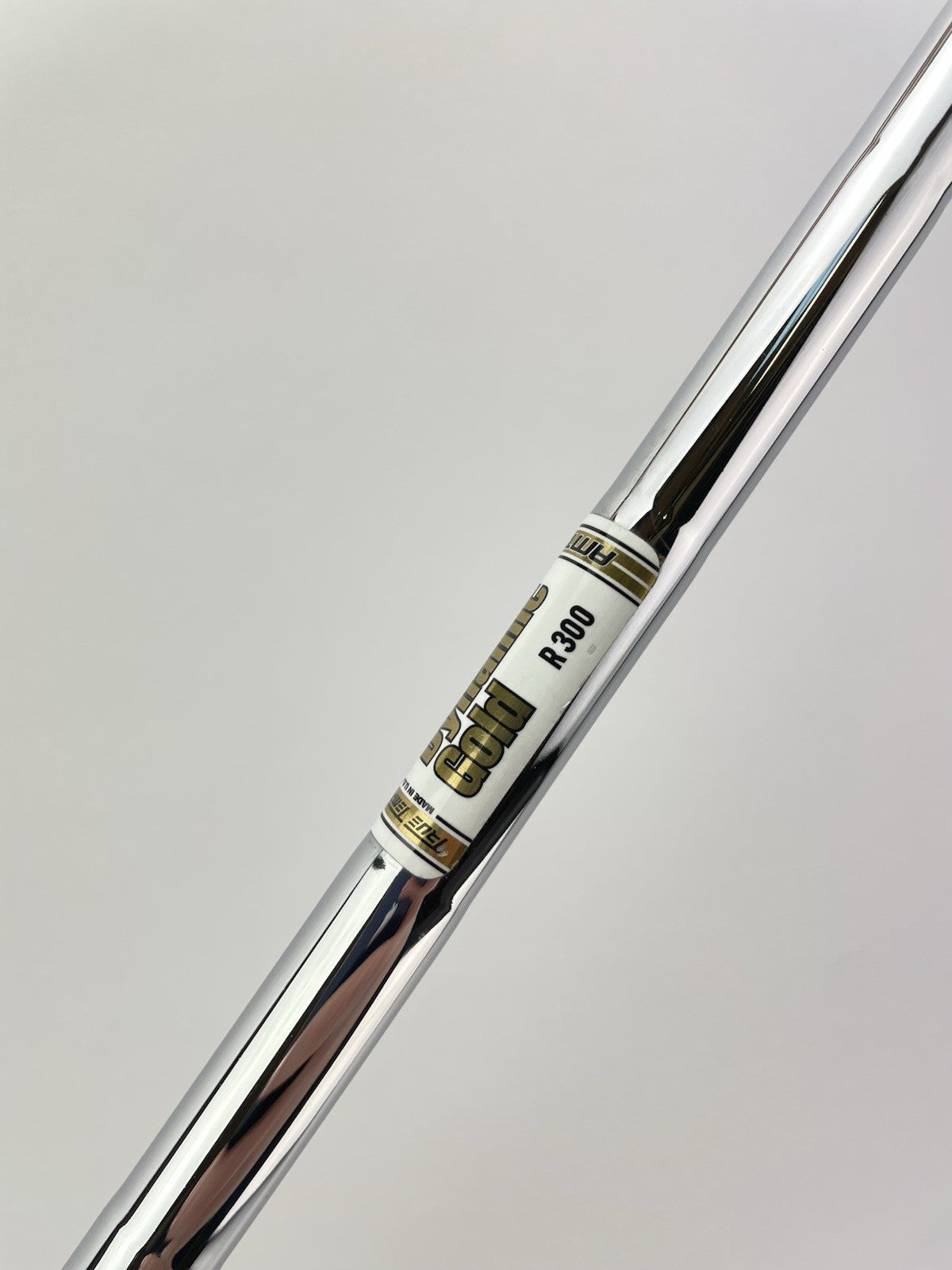 Dynamic Gold AMT Iron Shaft Regular Flex Steel 35.5” /0.355 Tapered /296127