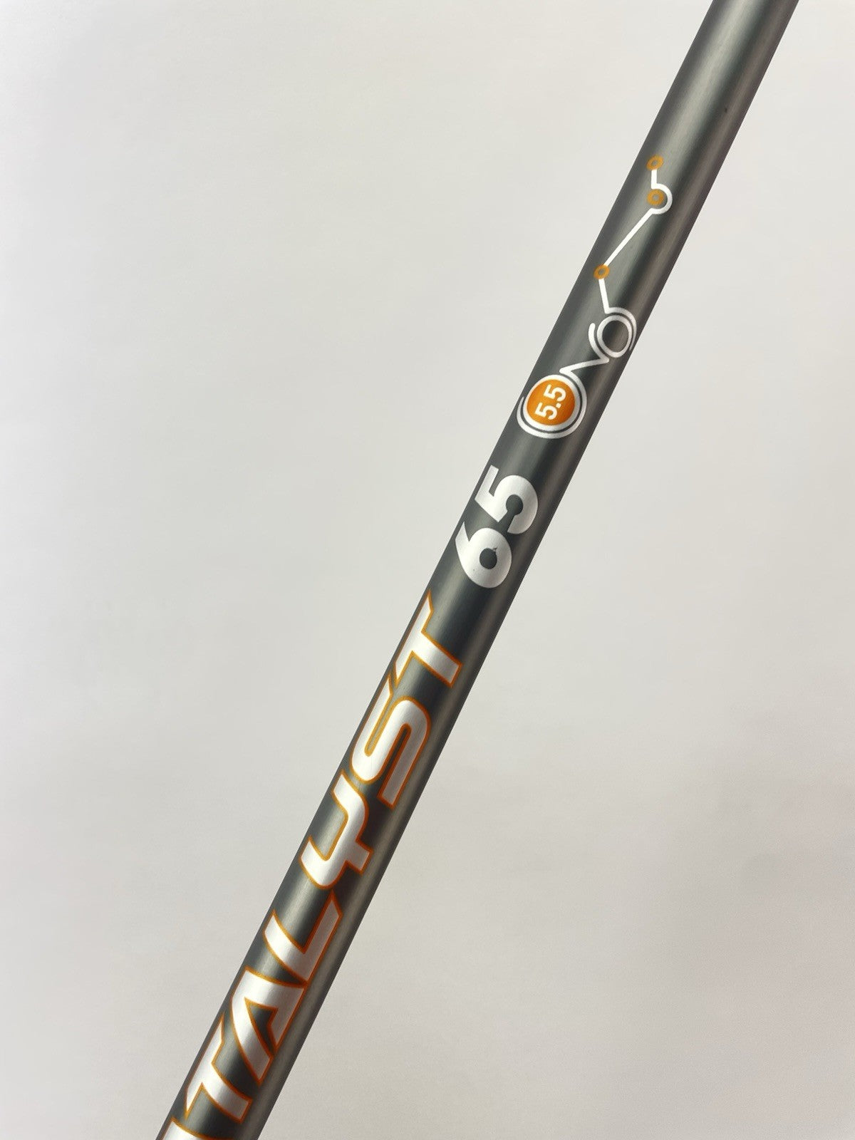 Catalyst 65 Iron Shaft 5.5 Regular Flex Graphite 35.5 /0.370 Parallel /254186