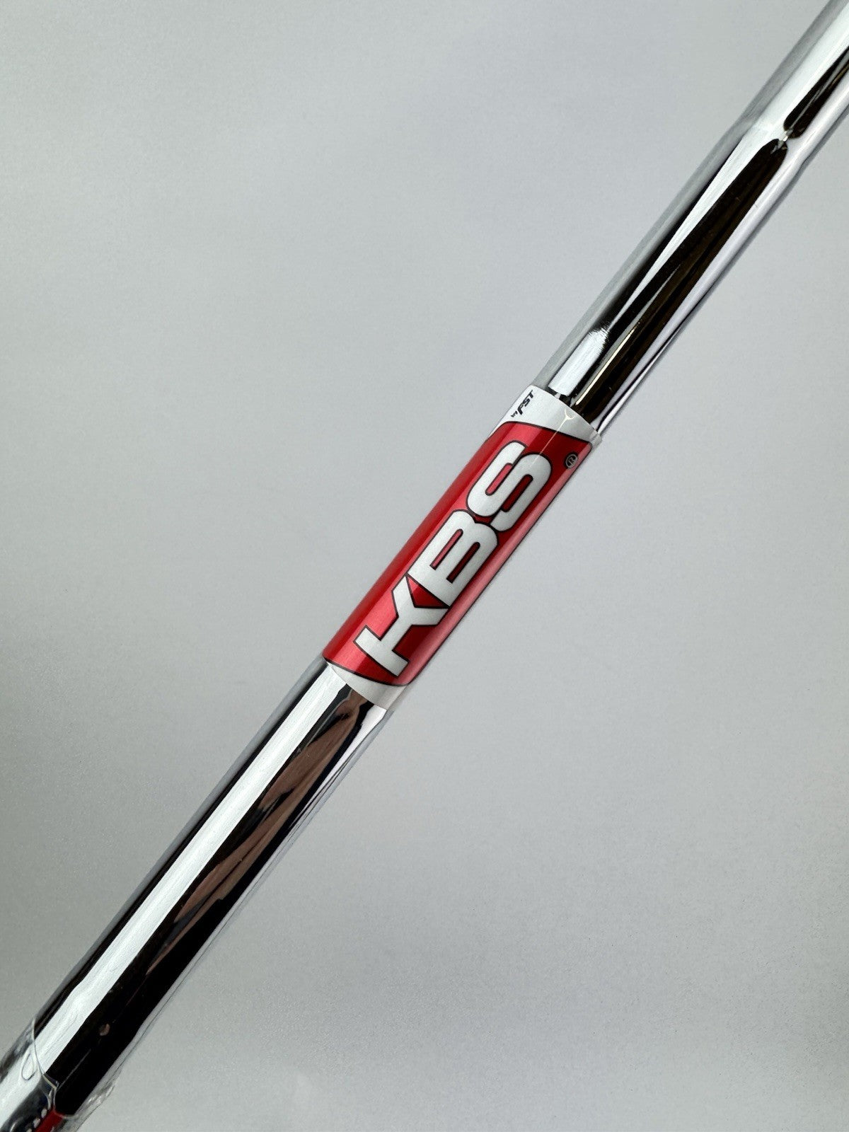 KBS Tour Lite Iron Shaft Stiff Flex Steel 35.75” /Lamkin /0.370 Parallel /307431