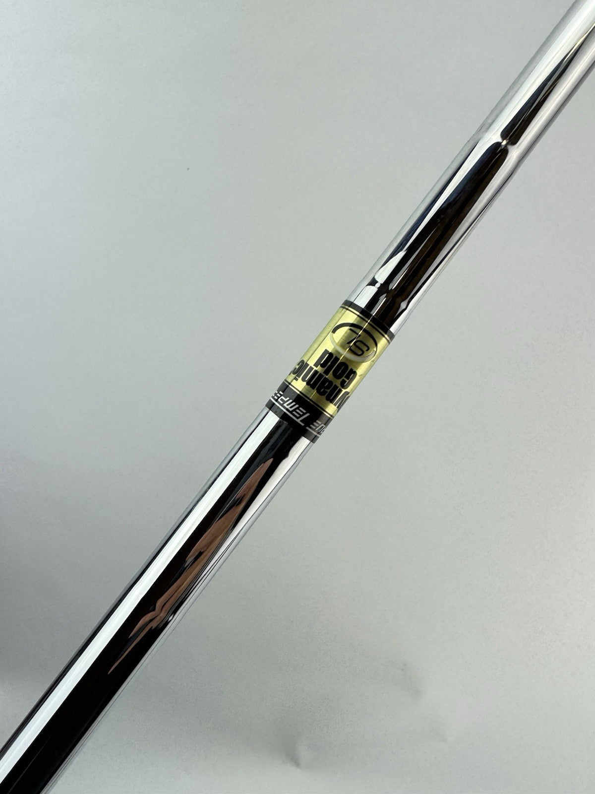 Dynamic Gold SL Iron Shaft S300 Stiff Flex Steel 36” /0.355 Tapered /293391