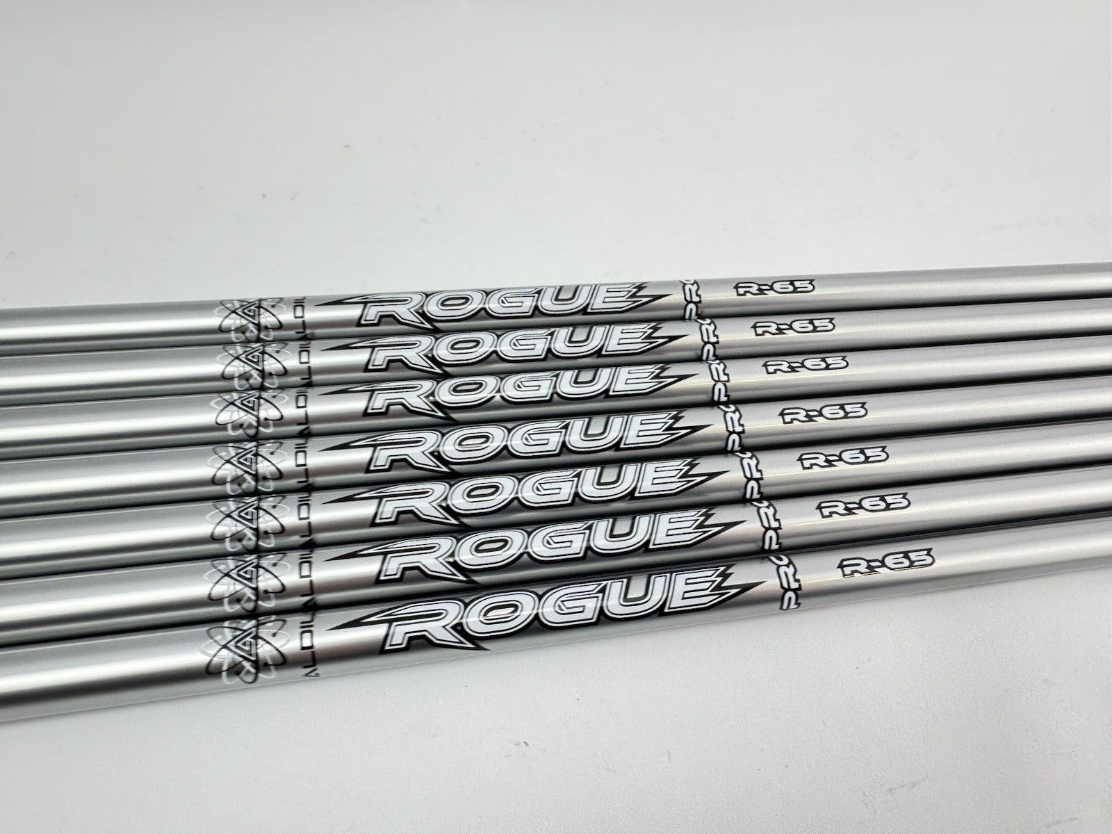 Aldila Rogue Pro Iron Shaft Set (7) Regular Flex Graphite /0.370 Parallel /New2