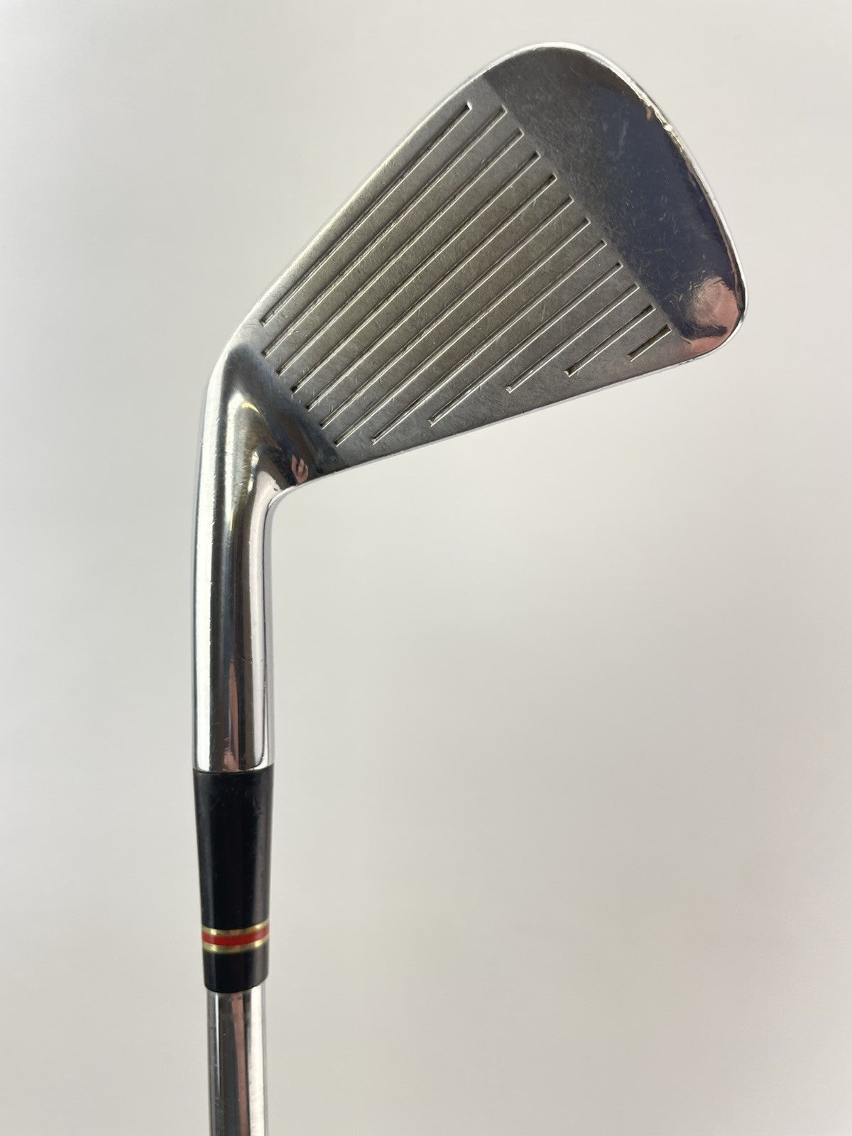 Wilson Staff 5 Iron Fluid Feel R500 Regular Flex Steel /Right /New Grip /2599310