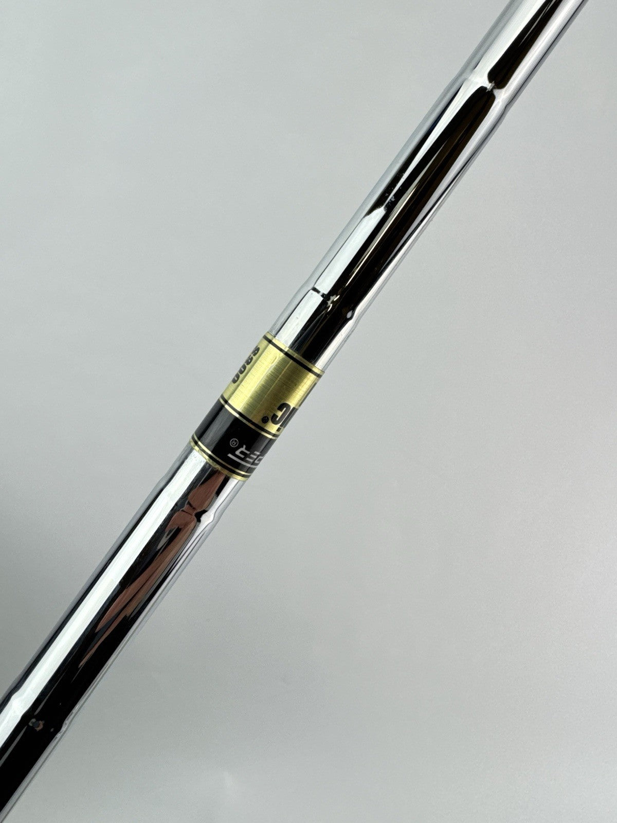 Dynamic Gold S300 Iron Shaft Stiff Flex Steel 35.75” /0.370 Parallel /306143