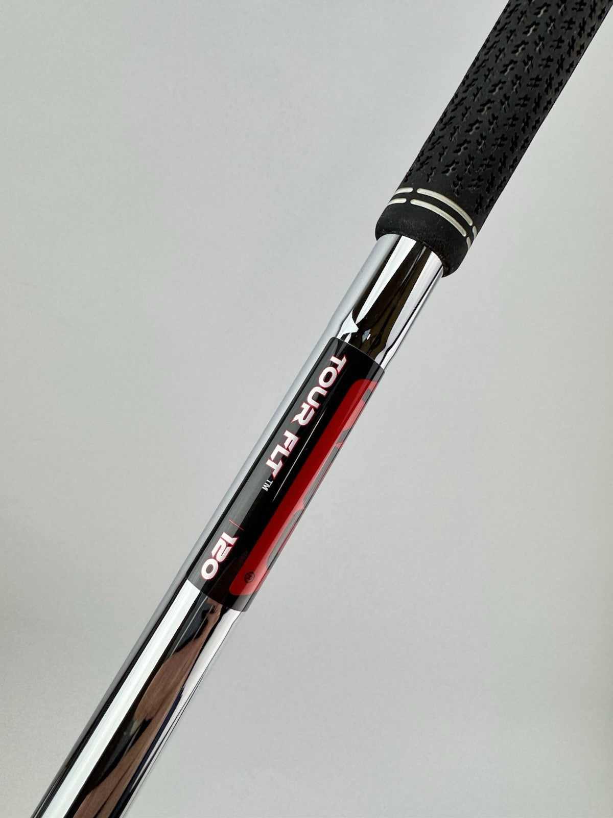 Cobra One Length 4 Iron F8 KBS Tour FLT 120 Stiff Flex Steel /Right /New /3083715
