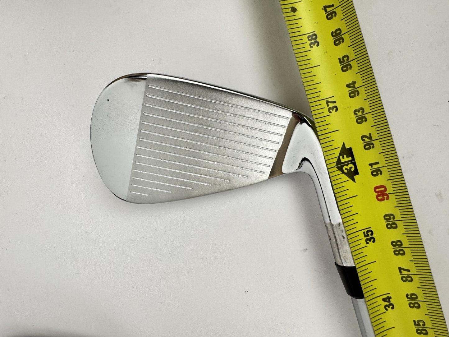 Callaway Elyte X Irons 6,8+PW Left Handed Aldila Rogue Regular Graphite /3257512