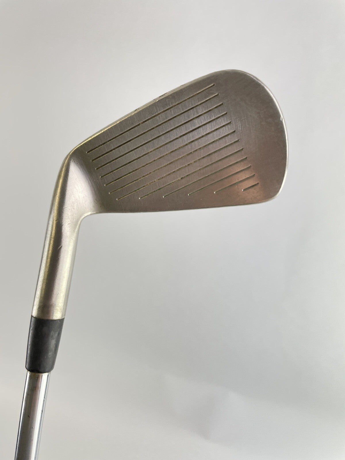 Daiwa Forged 4 Iron Regular Flex Steel /Right Handed /New Grip /1136210