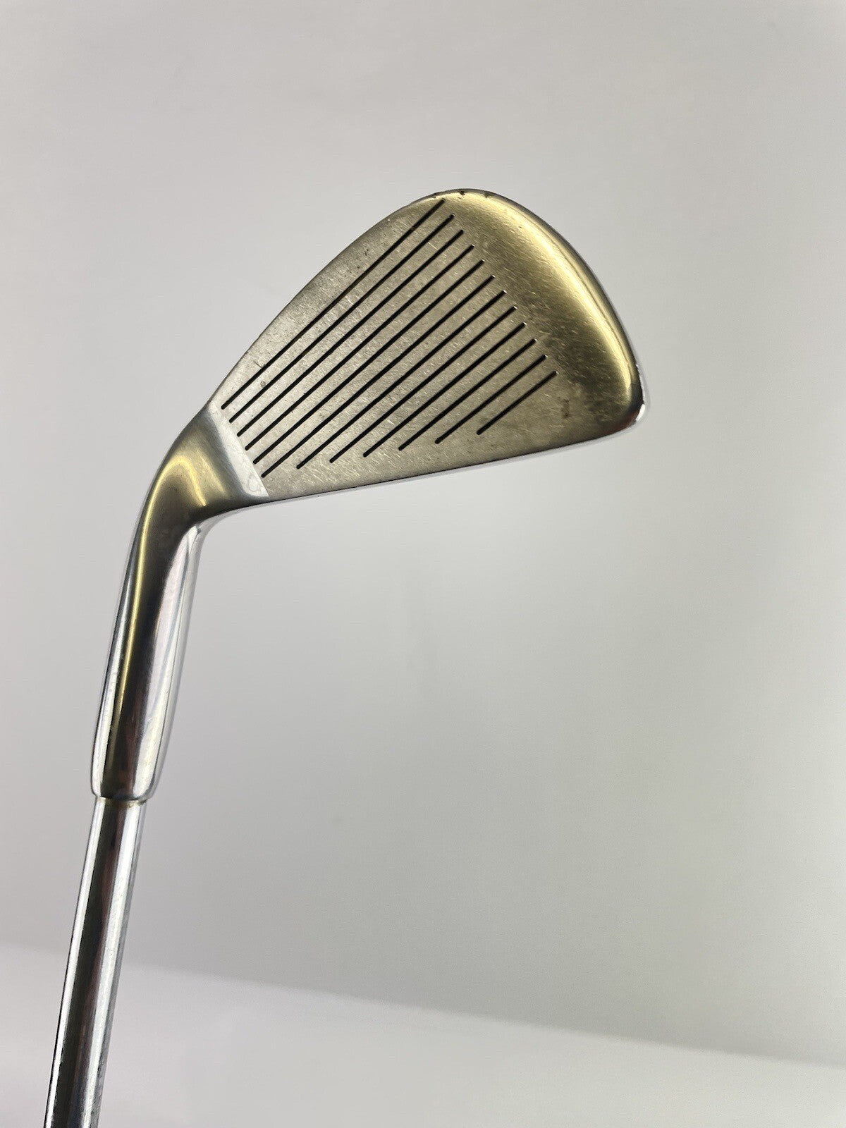 Pin Seeker Golf 1 Iron Regular Flex Steel /Right Handed /New Grip /978310