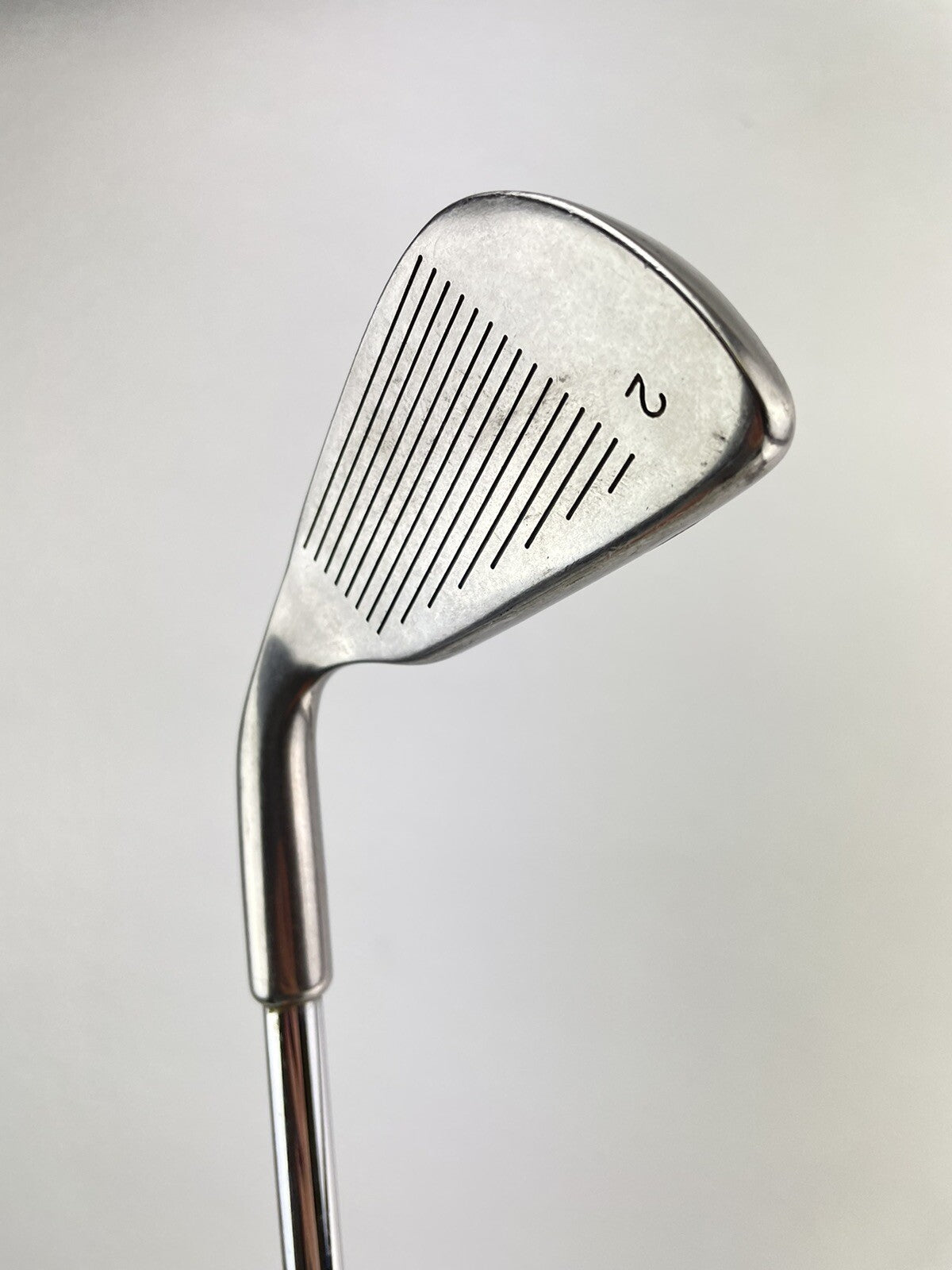 Regal Golf 2 Iron Regular Flex Steel Shaft /Right Handed /New Grip /1954715