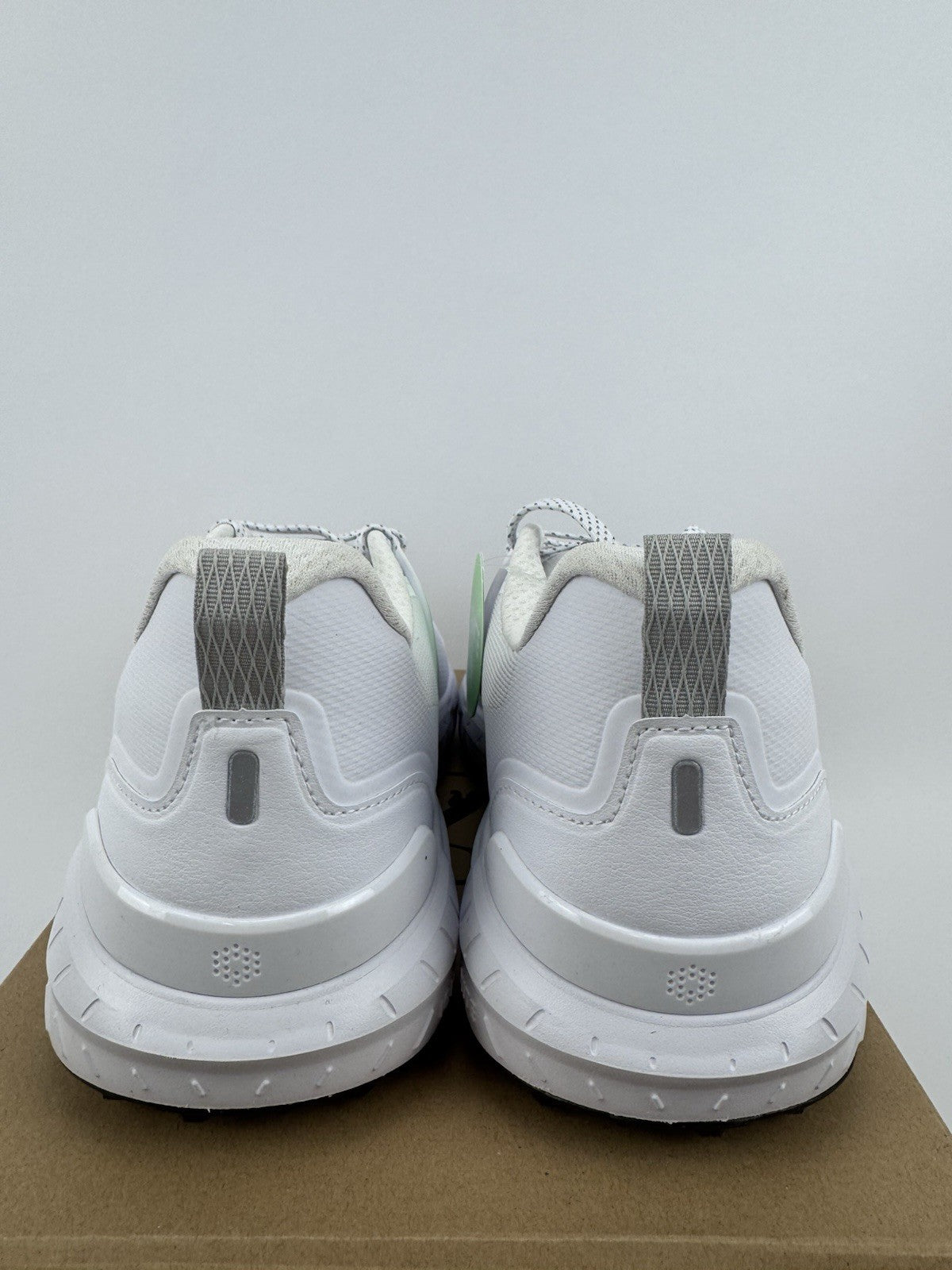 Puma Ignite Elevate 2 Tour Men's Golf Shoes Size UK 9.5 White Waterproof/321634