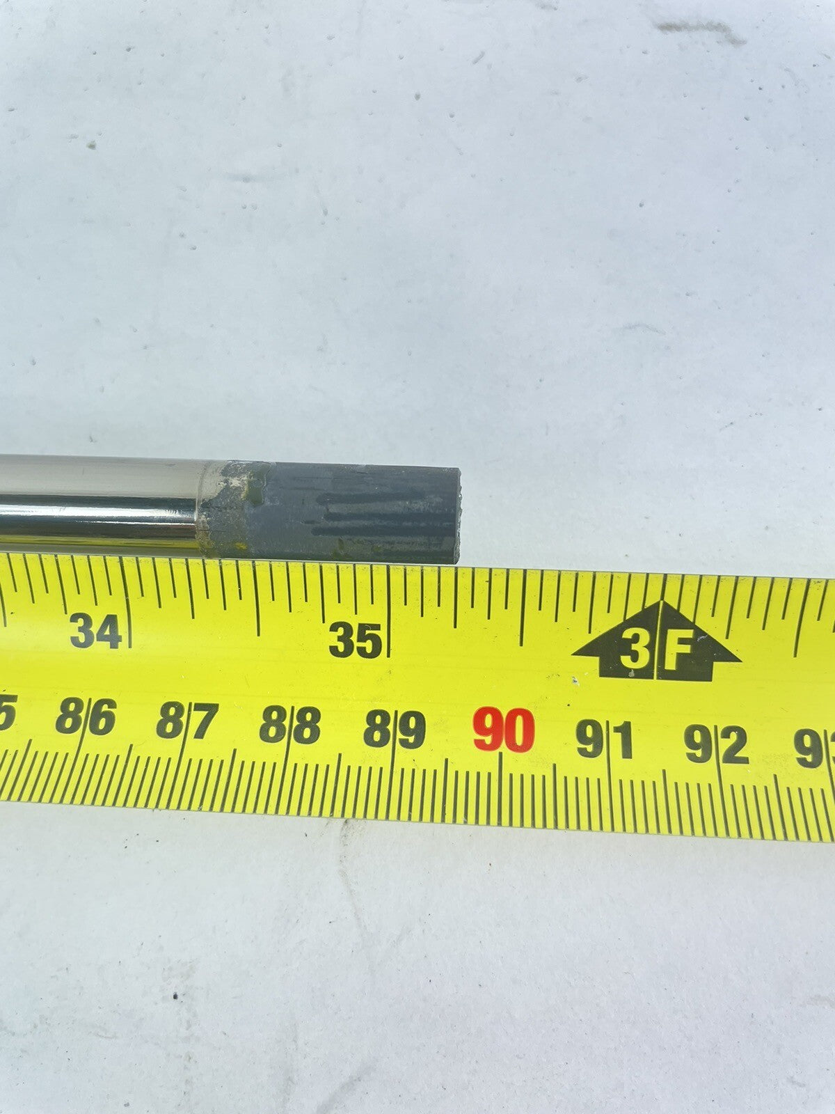 UST Recoil Iron Shaft ES 460 F4 Stiff Graphite 35.25” /0.370 Parallel/1352911
