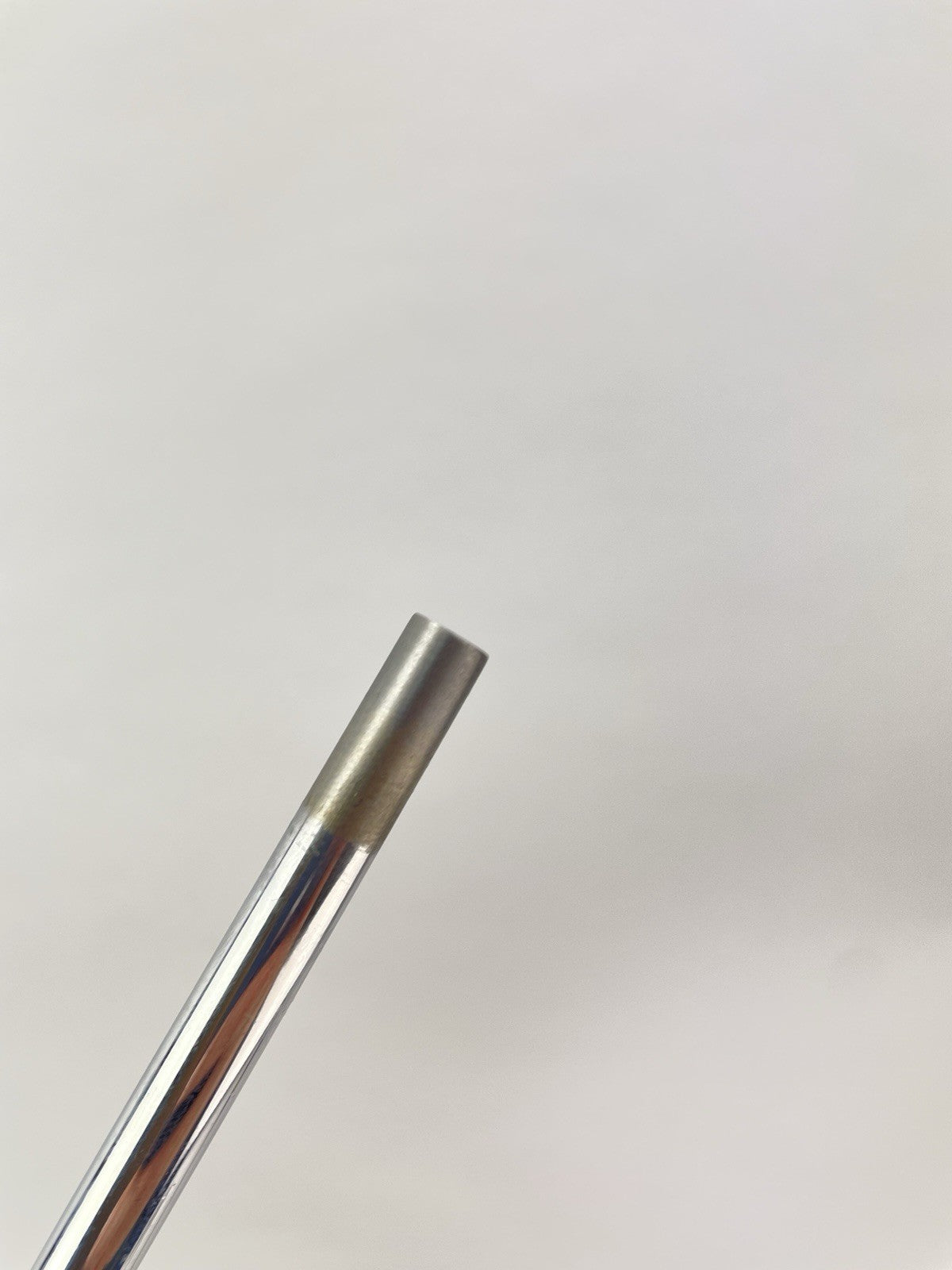 KBS Tour 105 Iron Shaft Stiff Flex Steel 35.75” /0.370 Parallel /278449