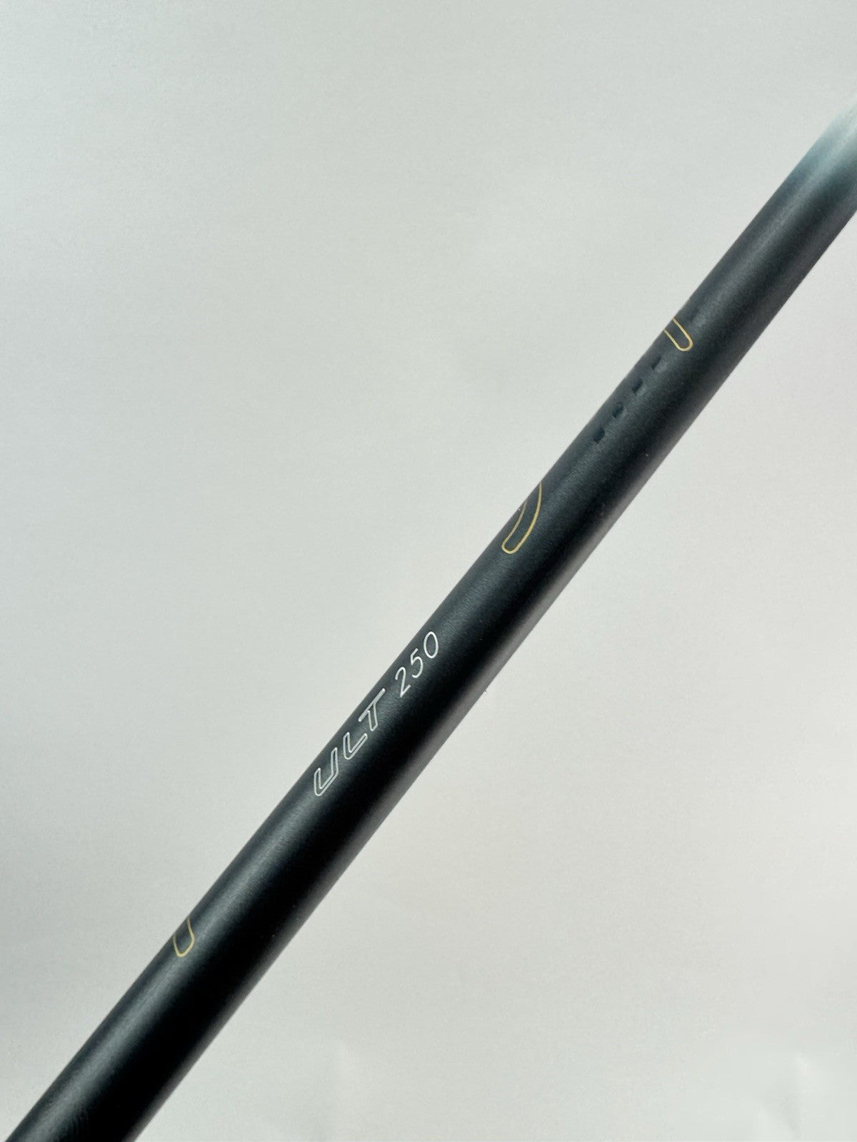 Ping ULT250 Iron Shaft Ladies Flex Graphite 34.75” /0.355 Tapered /277602