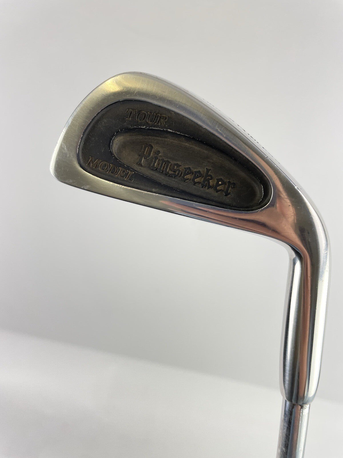 Pin Seeker Golf 1 Iron Regular Flex Steel /Right Handed /New Grip /97830