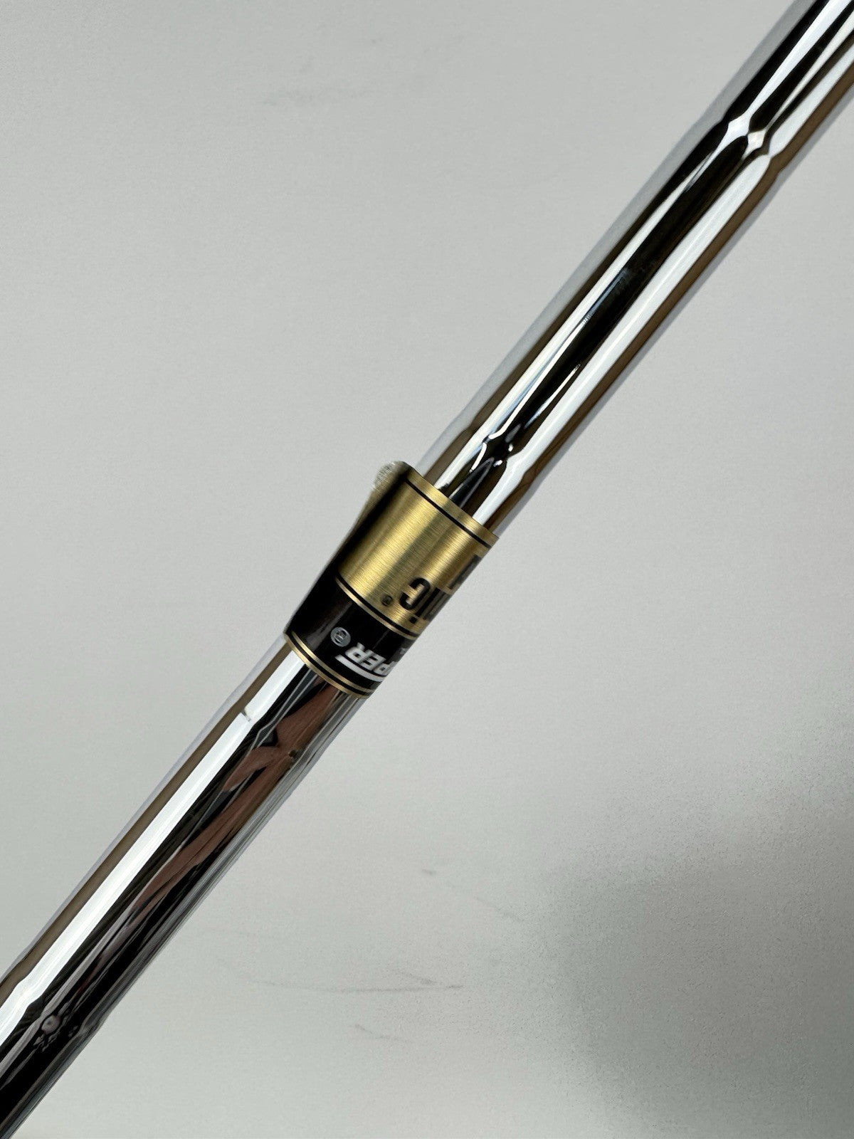 Dynamic Gold X100 Iron Shaft Extra Stiff Steel (X Flex) 35” /0.355 Tapered/348042