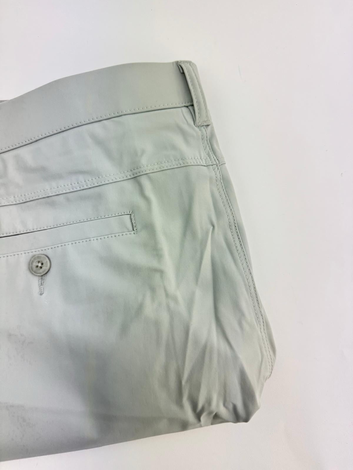 Men’s Original Penguin The Player 9” Golf Shorts Quarry Grey Size 38” New/306393