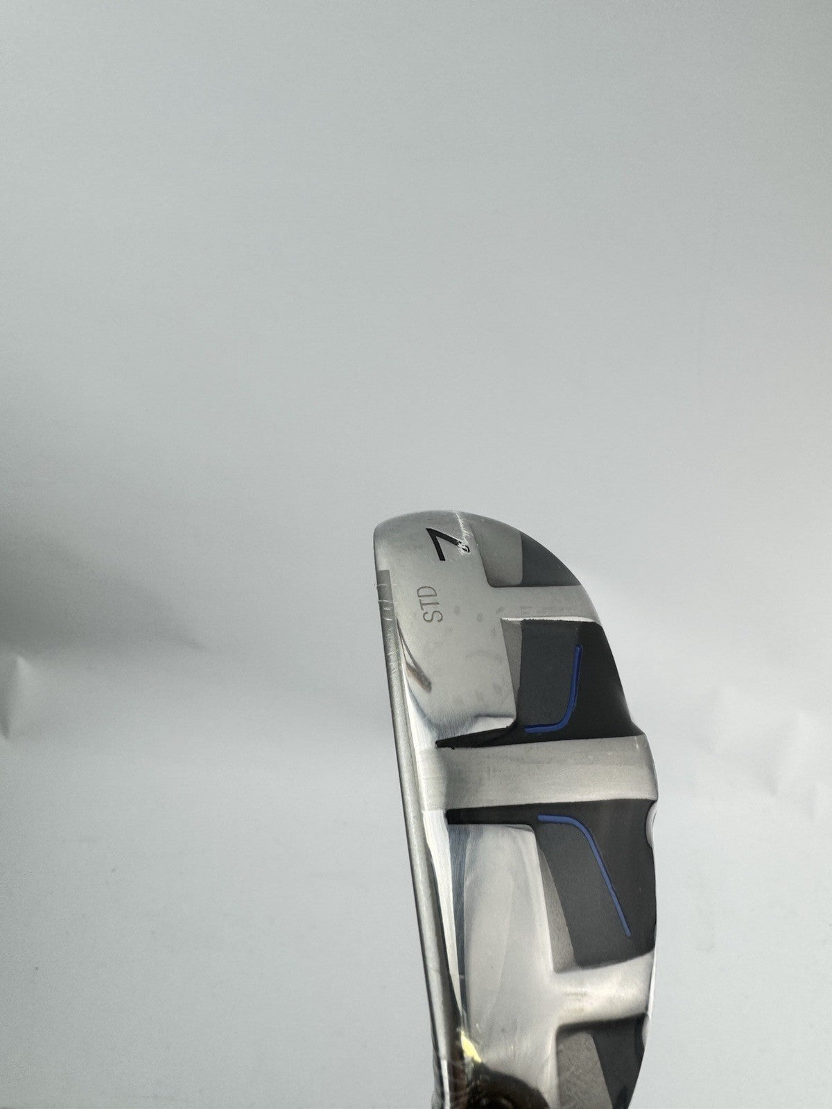 Cleveland Launcher XL Halo 7 Iron Left Handed Regular Graphite /Demo /300377