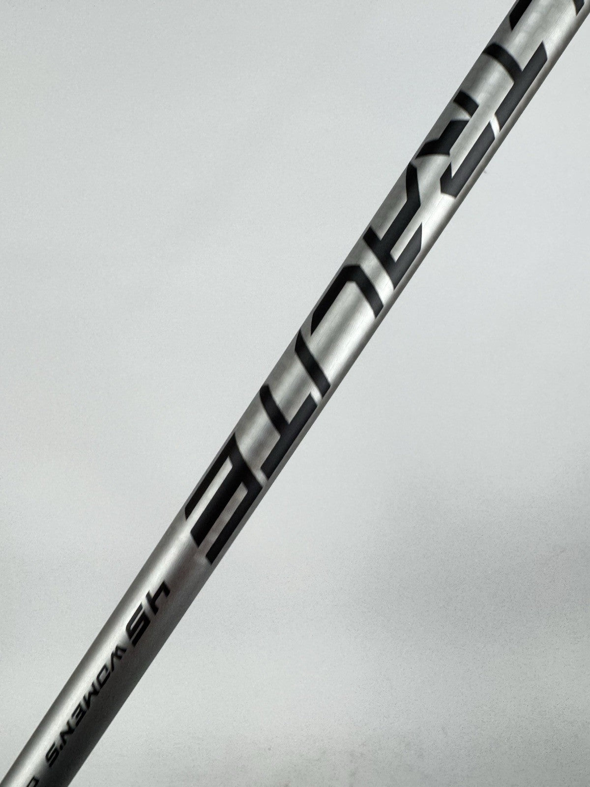 Cobra Ladies 8 Iron Air X 2.0 Ultralite Women’s Graphite /Right /New /3444011