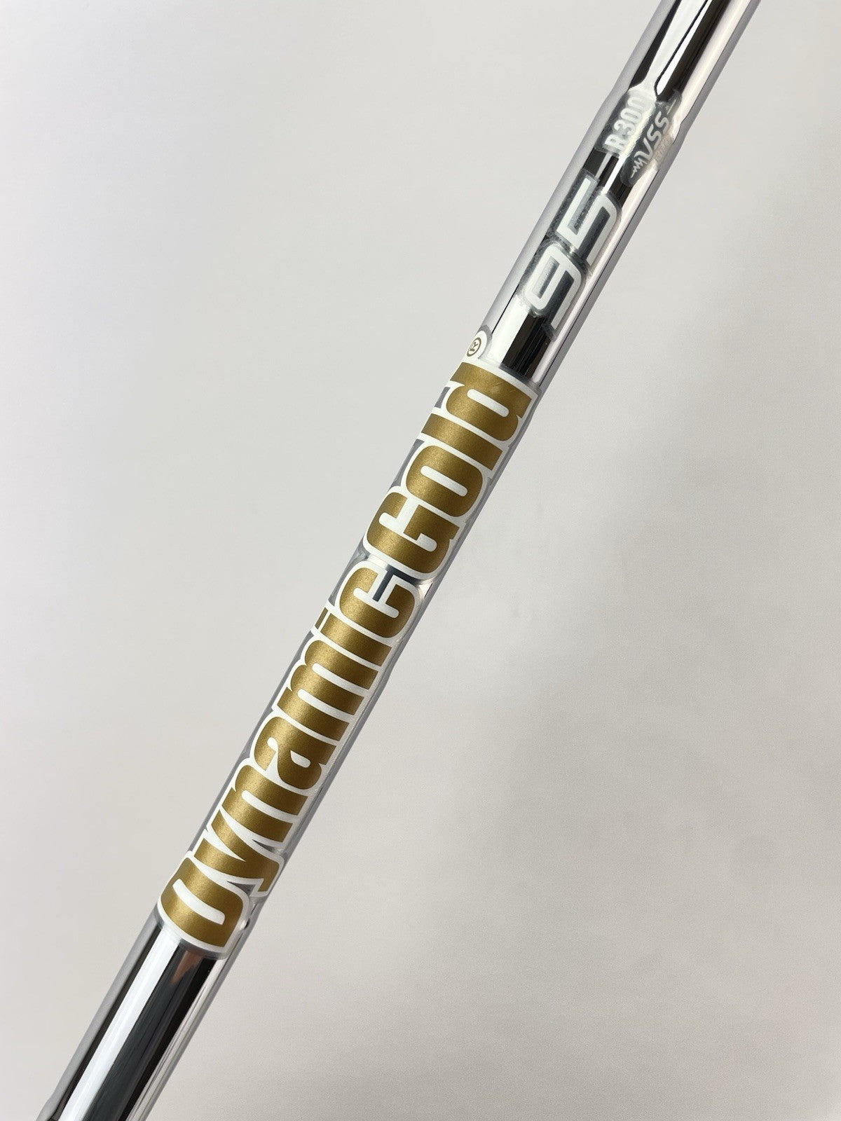 Dynamic Gold 95 Iron Shaft Vss Pro Regular Flex Steel 36 /0.355 Tapered /253900
