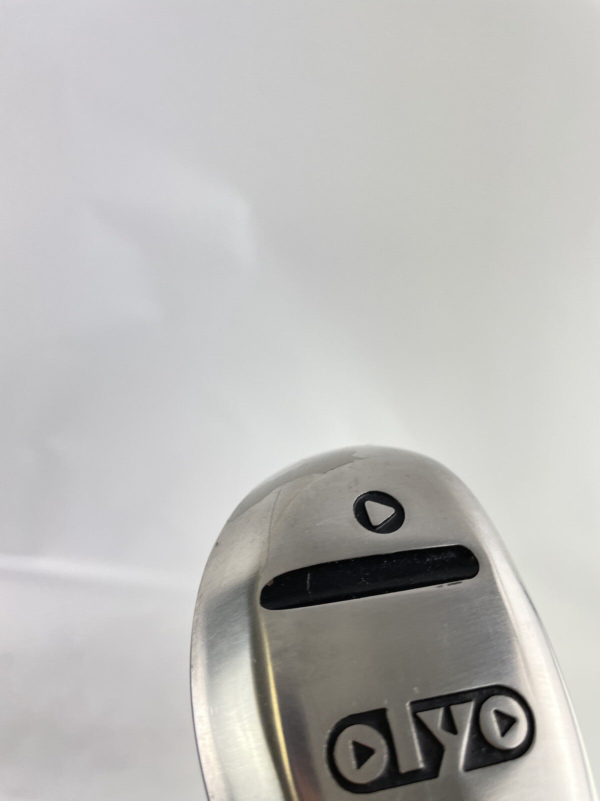 Oiyo Golf Hybrid 18 Degrees Ust Regular Graphite /Right Handed /New Grip /88584