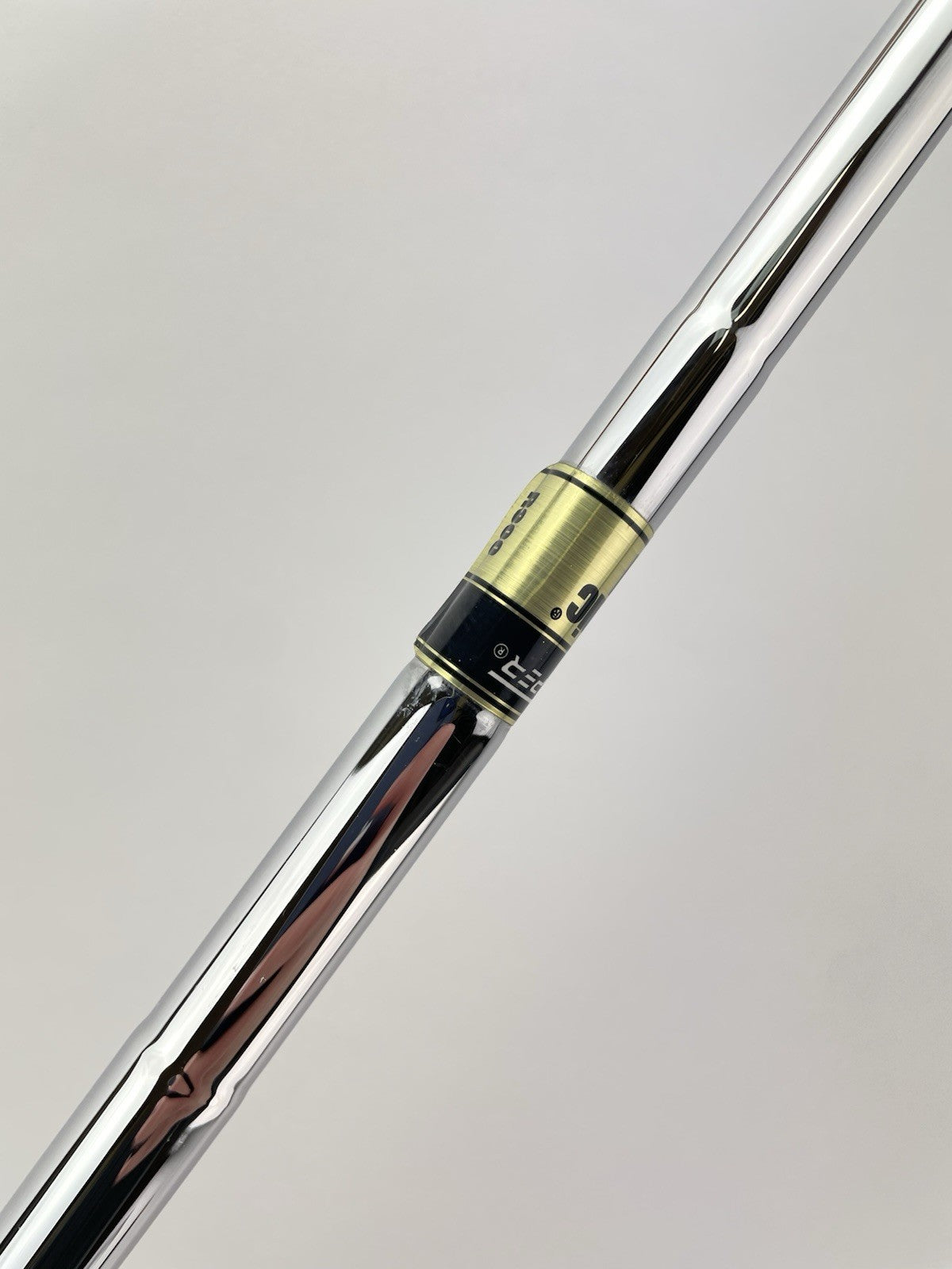 Dynamic Gold R300 Iron Shaft Regular Flex Steel 35” /0.370 Parallel /296545