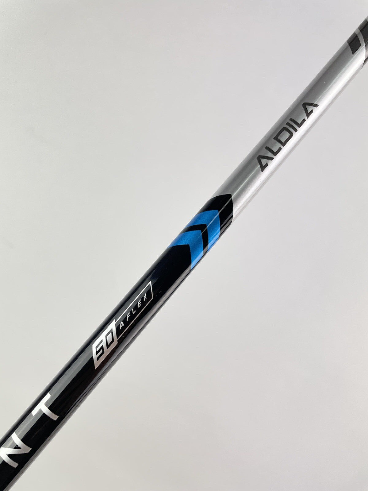 Aldila Ascent Iron Shaft Senior Flex Graphite 35.5" /0.370 Parallel /182033